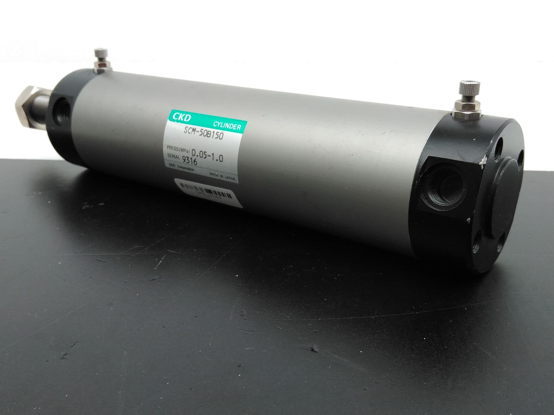 CKD SCM-50B150 Pneumatic Cylinder 0.05-1.0MPa, 50mm Bore, 150mm Stroke
