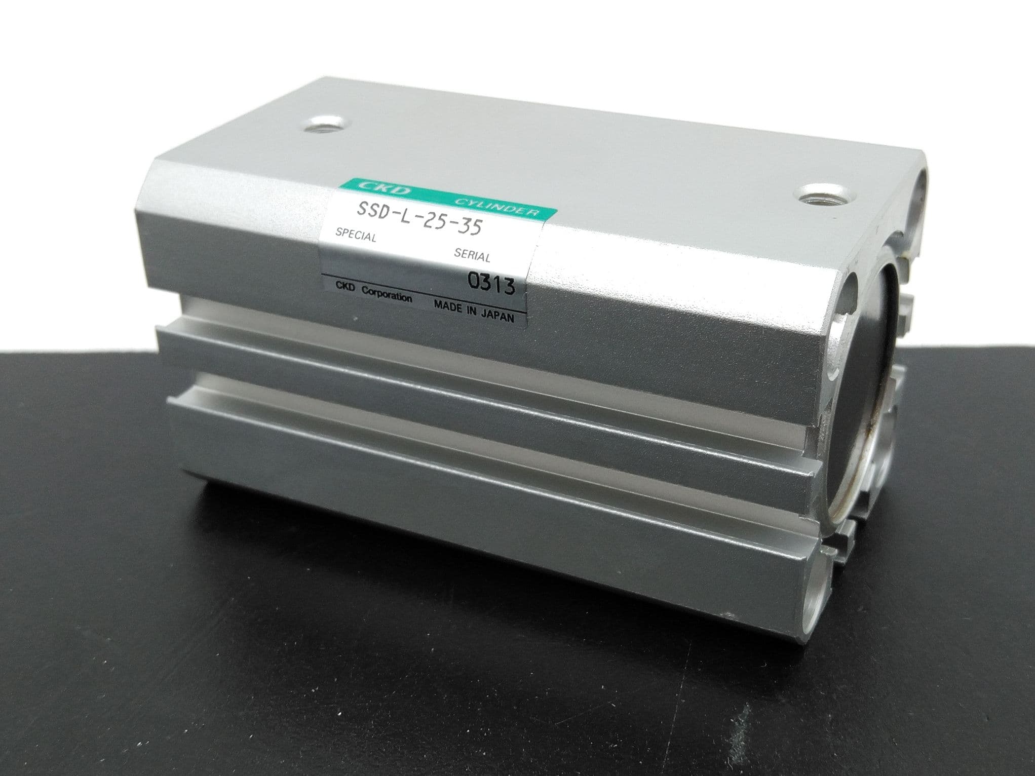 CKD SSD-L-25-35 Compact Cylinder, 32mm Bore, 50mm Stroke