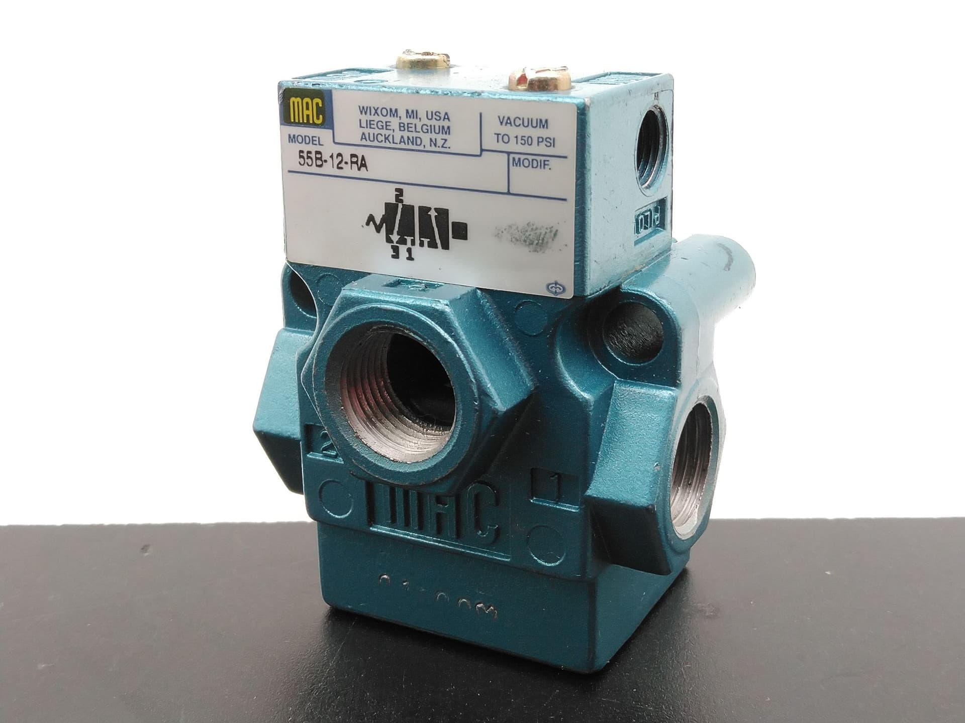 MAC 55B-12-RA Solenoid Valve 150PSI 3/8"NPT 3-Way