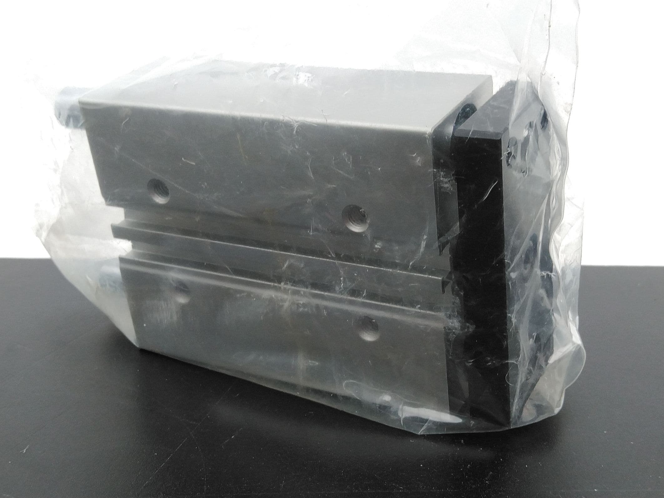 CKD STLM16-50 Pneumatic Guided Cylinder 16mm Bore, 50mm Stroke