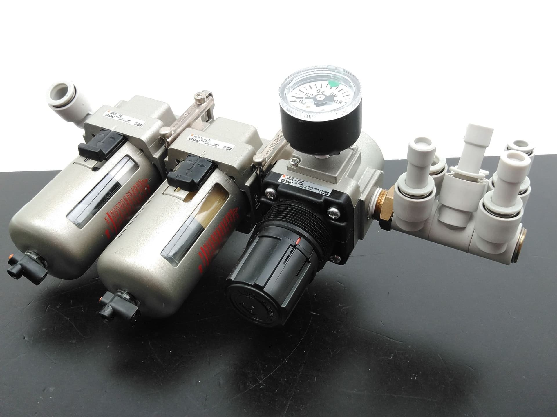 SMC AF30-03, AFM30-03, AR30-03G Pneumatic Regulator Assembly