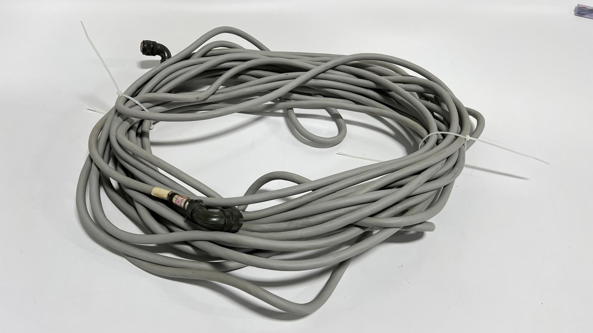 Shimadzu 262-78549-30V2 Turbo Pump Motor Cable 30M Length