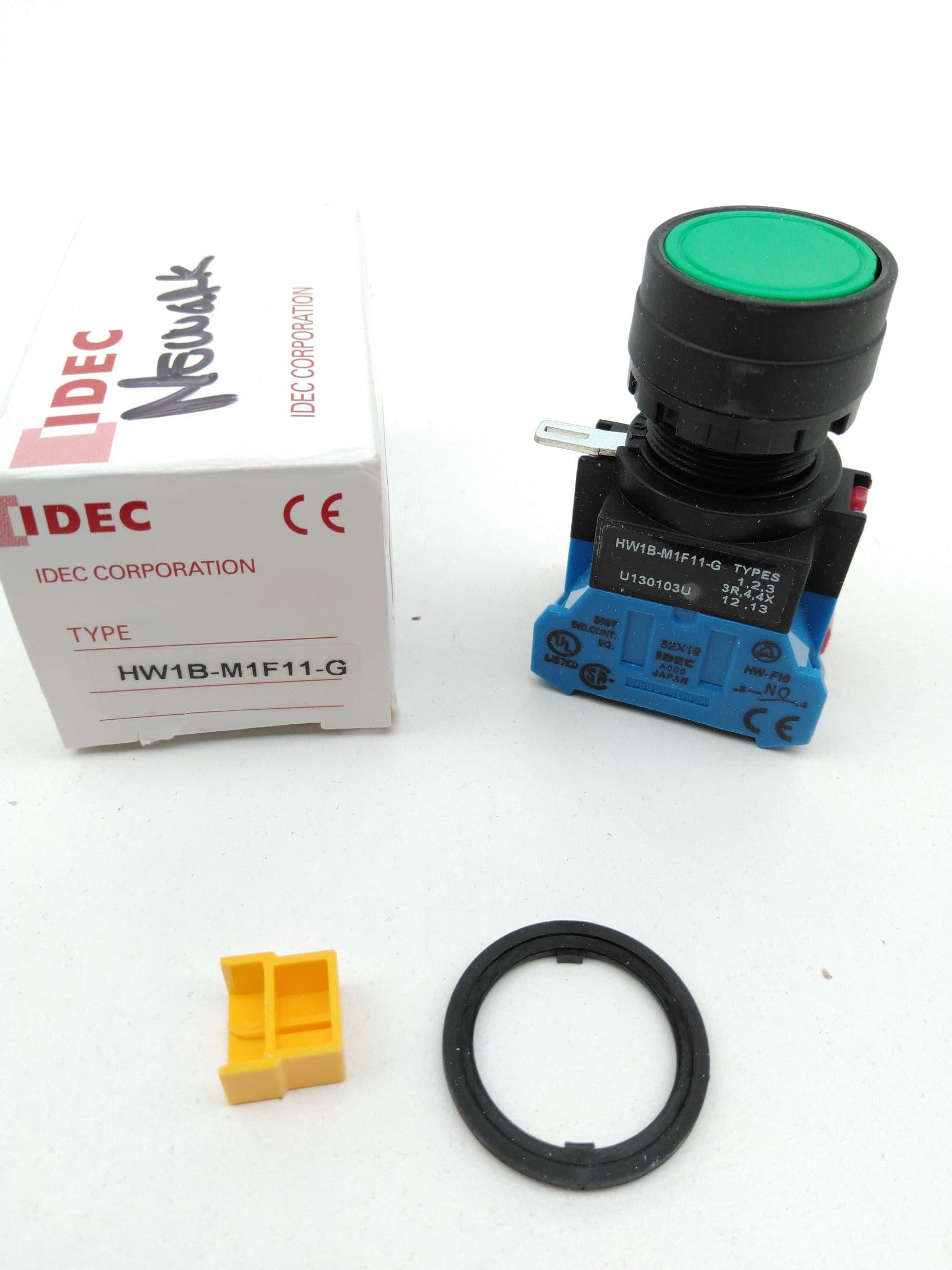 IDEC HW1B-M1F11-G Momentary Pushbutton, Flush, Non-Illuminated, 1NO-1NC, Green