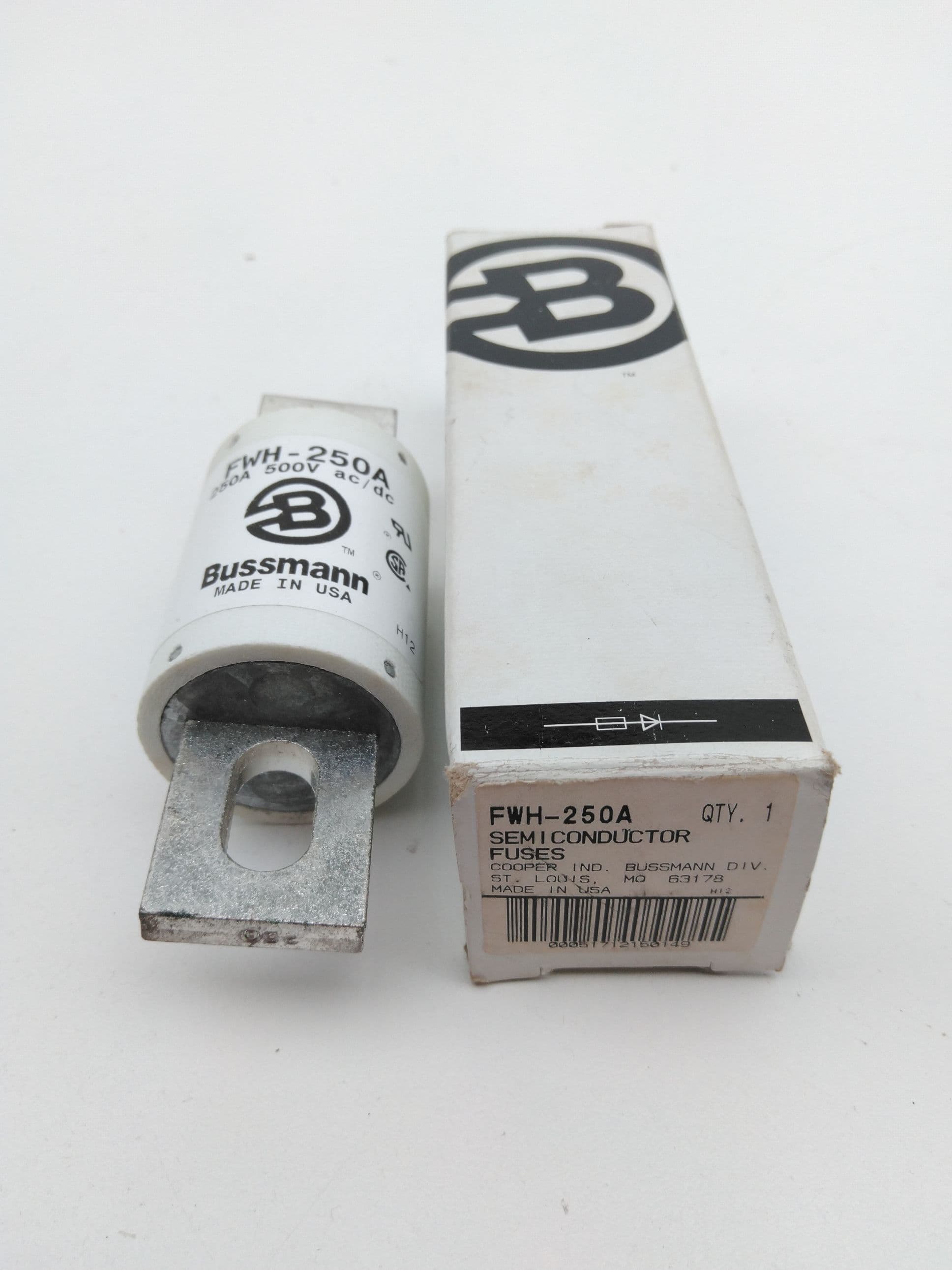 Bussmann FWH-250A Semiconductor High Speed Fuse Stud Mount, 250A, 500V AC/DC