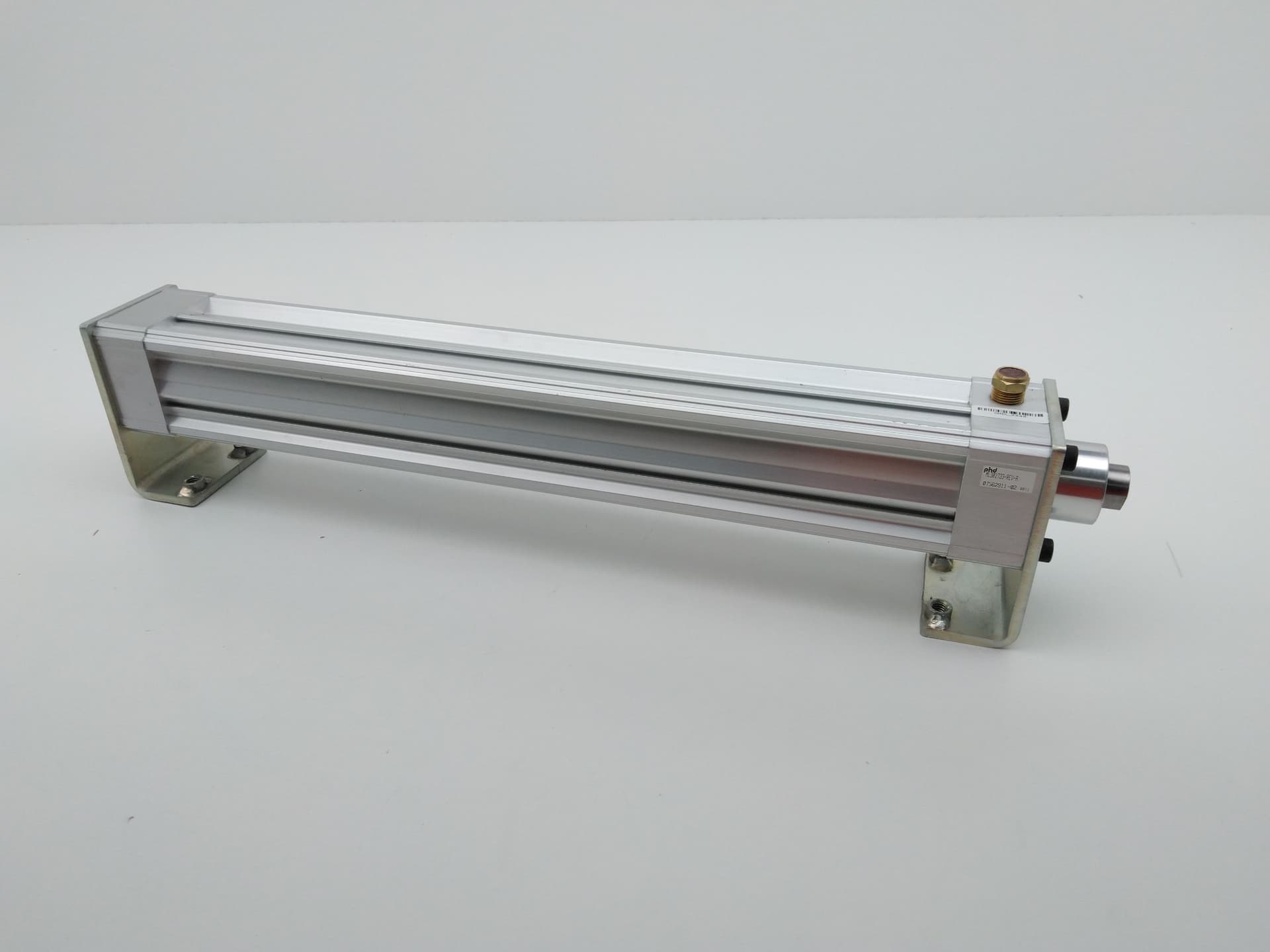 PHD Inc. ML302733-REV-A Pneumatic Cylinder, 4" Bore, 6" Stroke with Brackets