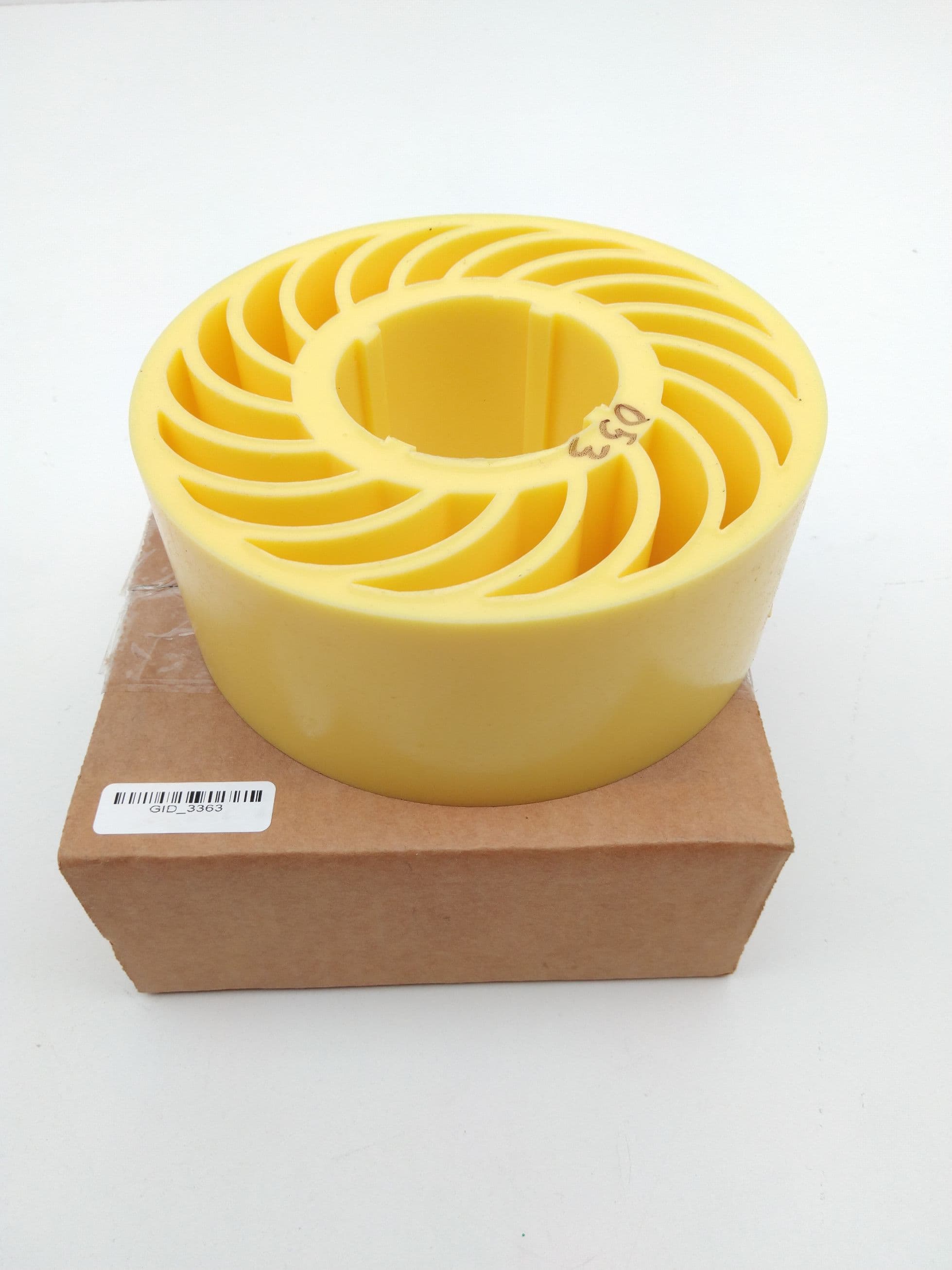 Pinch Wheel 141K136H02 Yellow Poly, D=150mm x H=30mm