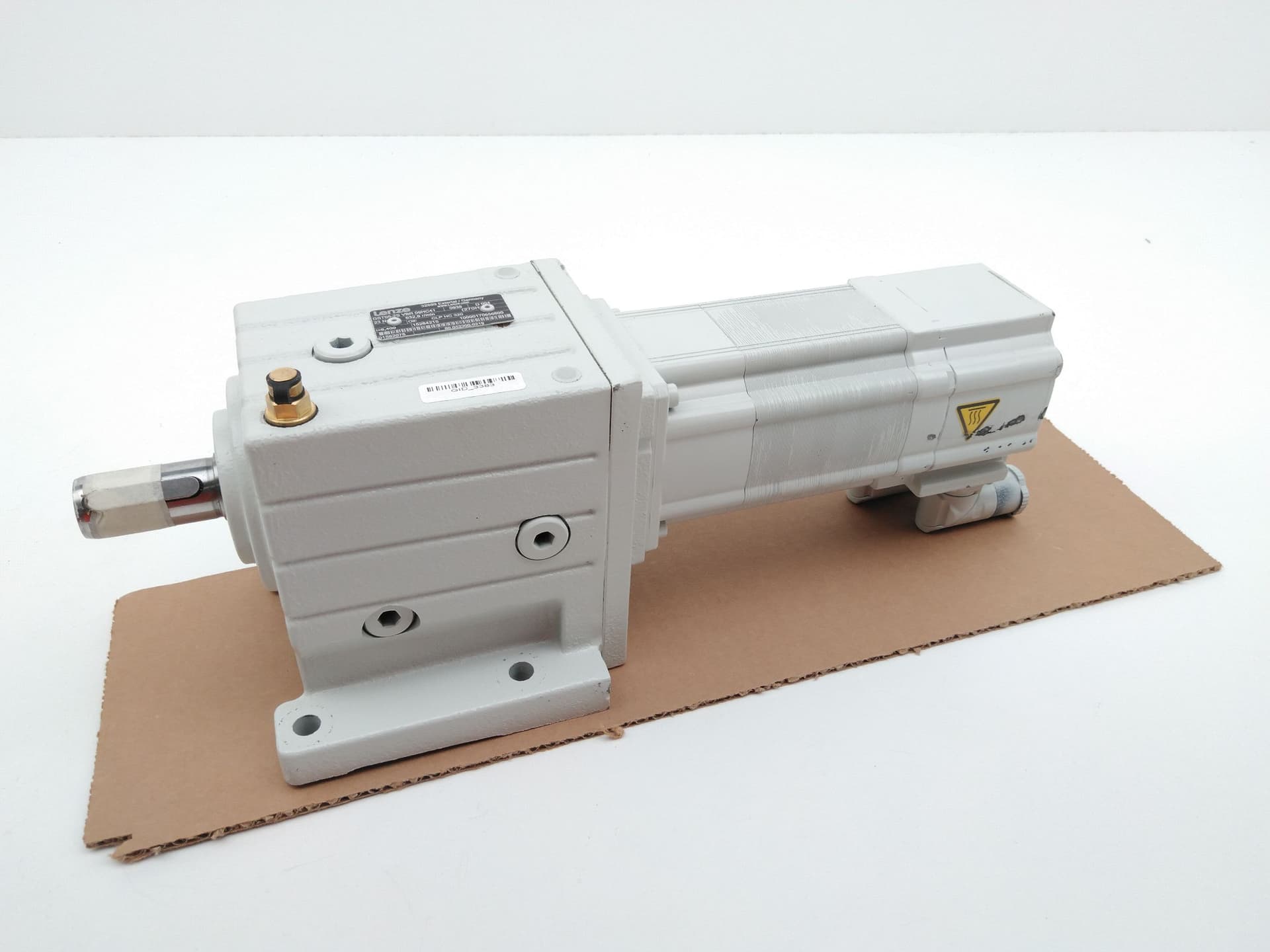Lenze MCS 09H41LRS0B0-Z0D0-ST5S00N-R2SU Servo Motor GST05-2S VBR 09HC41 Gearbox