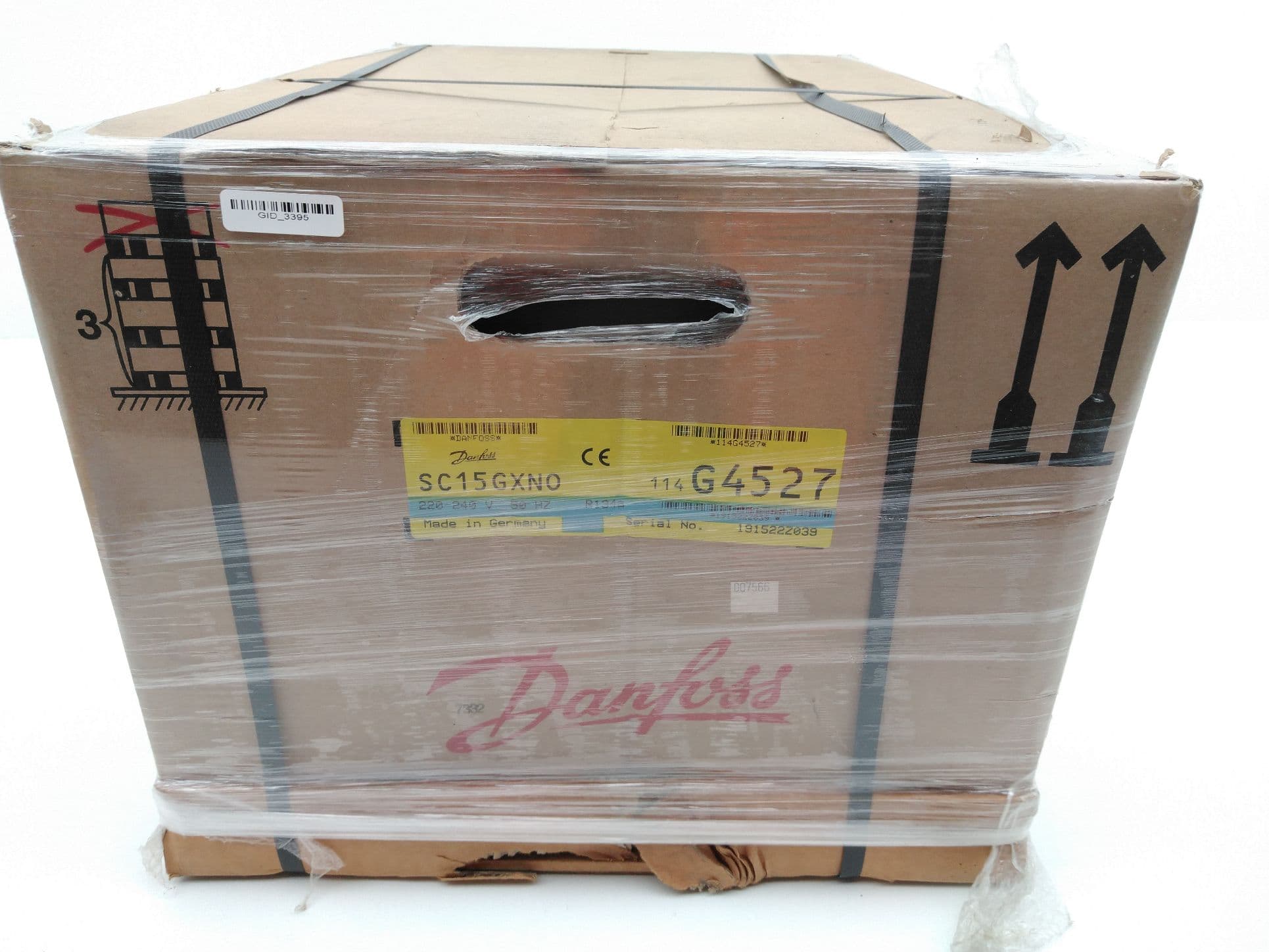 Danfoss 114G4527 SC15GXN0 Condensing Unit, 220-240V, 50Hz, R-134A