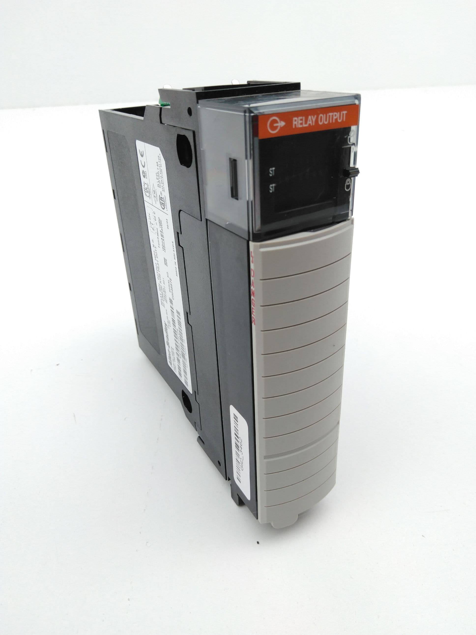 Allen-Bradley 1756-OW16I ControlLogix Isolated Relay Output Module, Series A