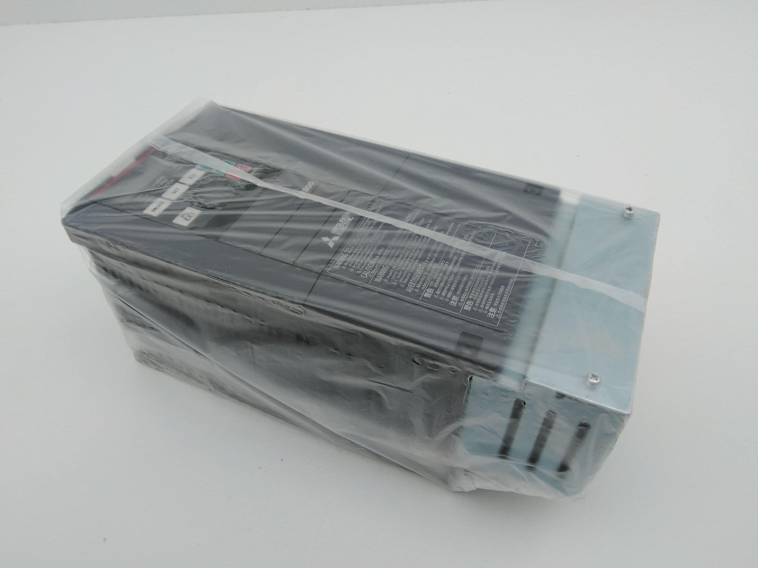 Mitsubishi FR-F840-00052-3-N6 Variable Speed/Frequency Drive / Inverter