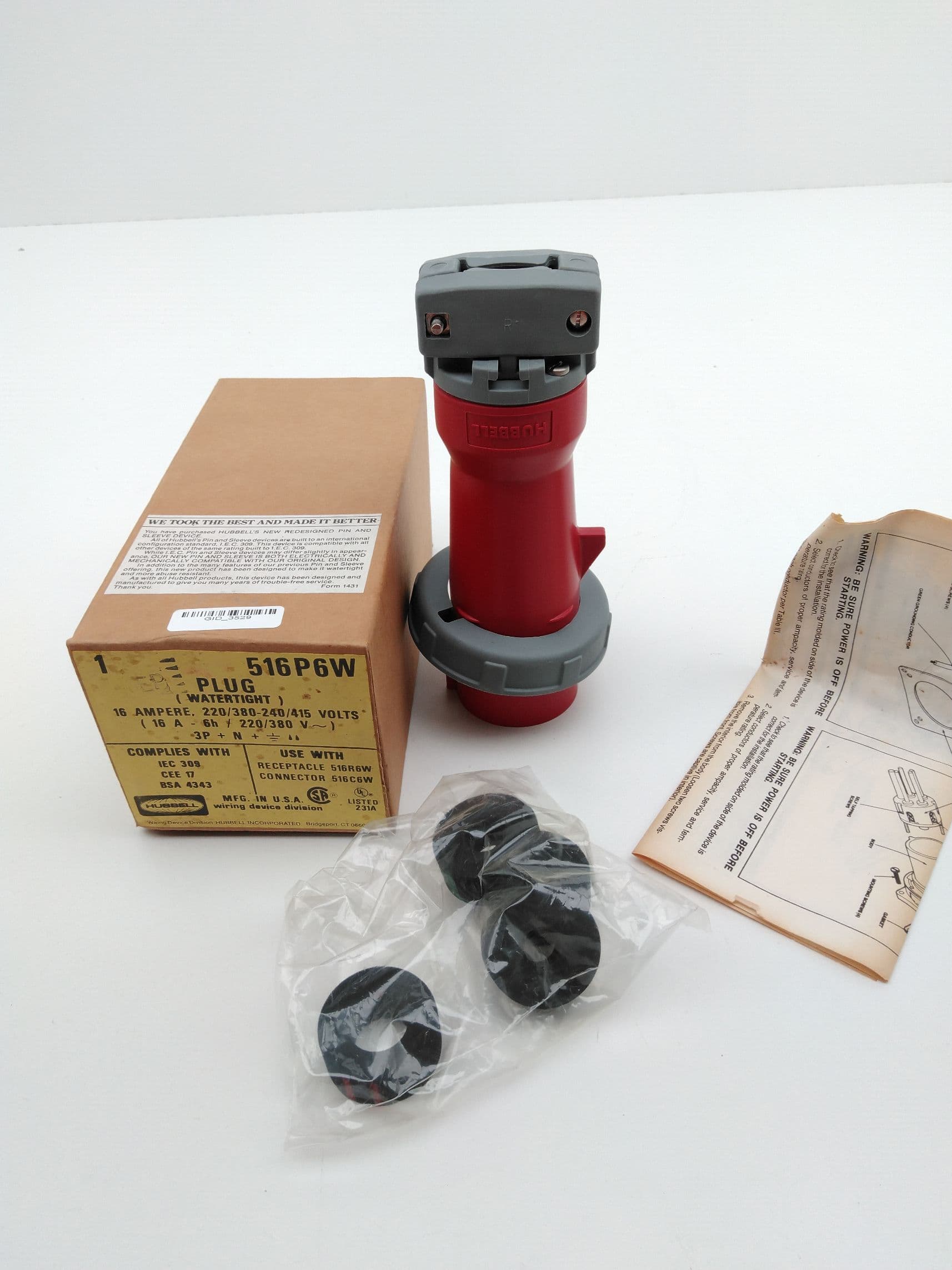 Hubbell 516P6W Pin and Sleeve Plug, Watertight,16A, 220/380-240/415V, 3P+N+G