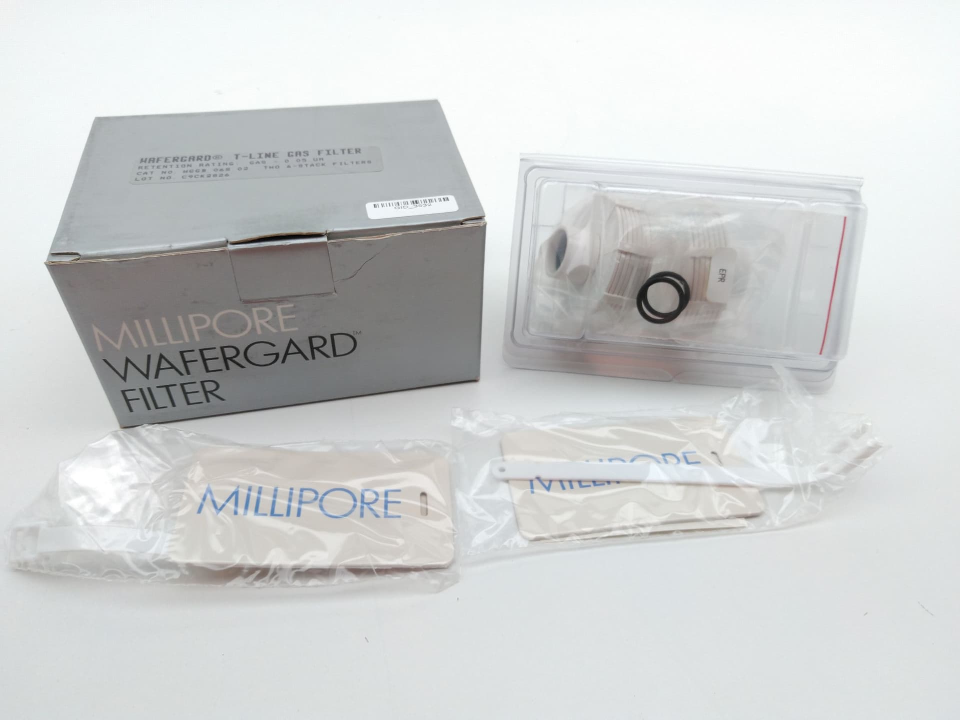 MILLIPORE WGGB06S02 WAFERGARD T-Line 6-Stack Gas Filters, 0.05 Micron (2 Pack)