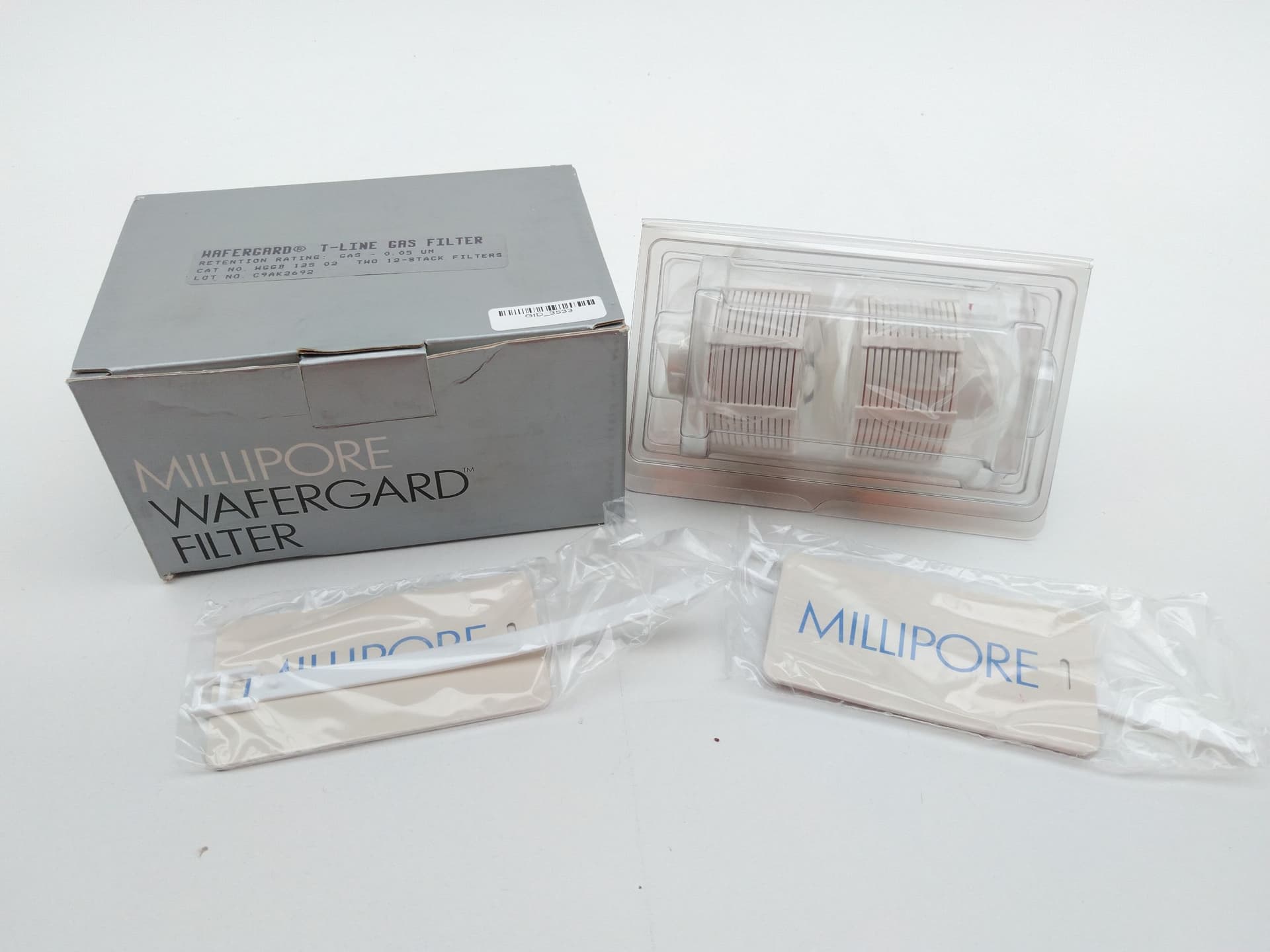 MILLIPORE WGGB12S02 WAFERGARD T-Line 12-Stack Gas Filters, 0.05 Micron (2 Pack)