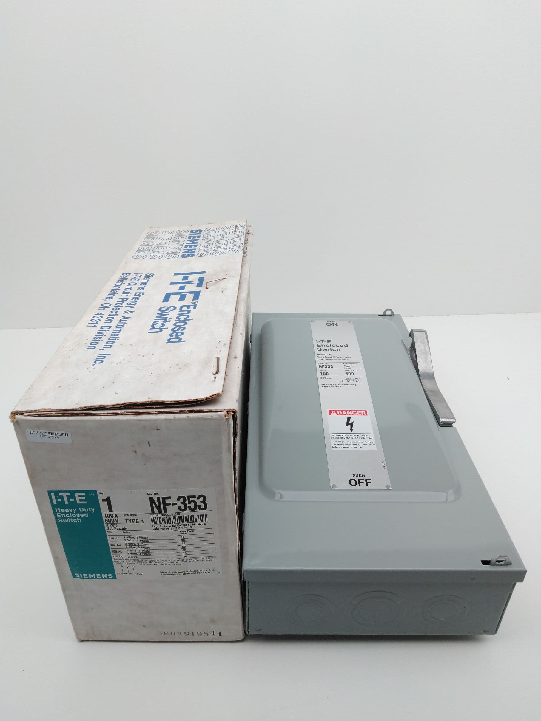 Siemens NF353 Safety Disconnect Switch Enclosure, Non-Fused, 100A, 3P, 600VAC