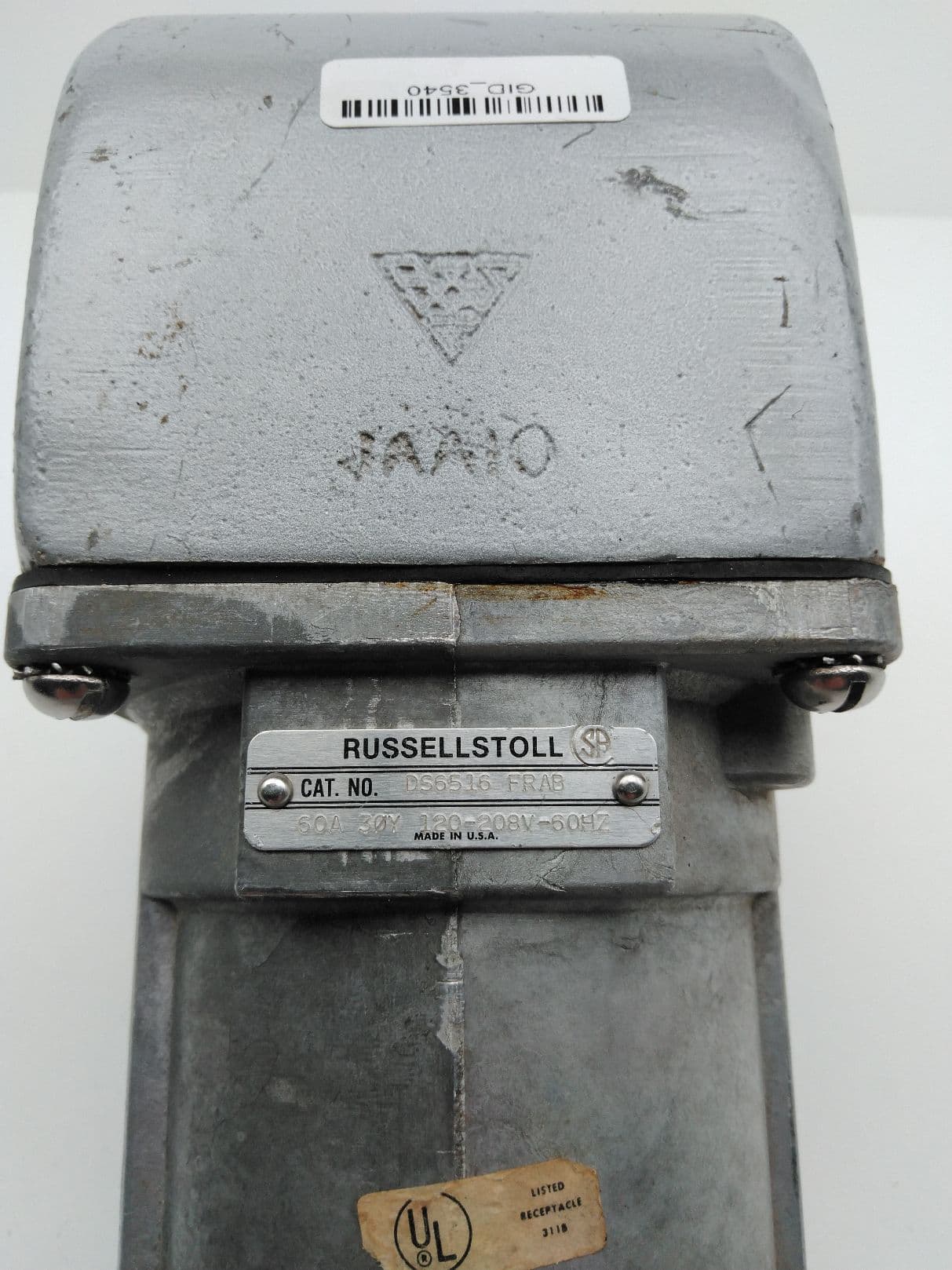 Russellstoll DS6516FRAB MaxGard Female Receptacle Angle Adapter Junction Box