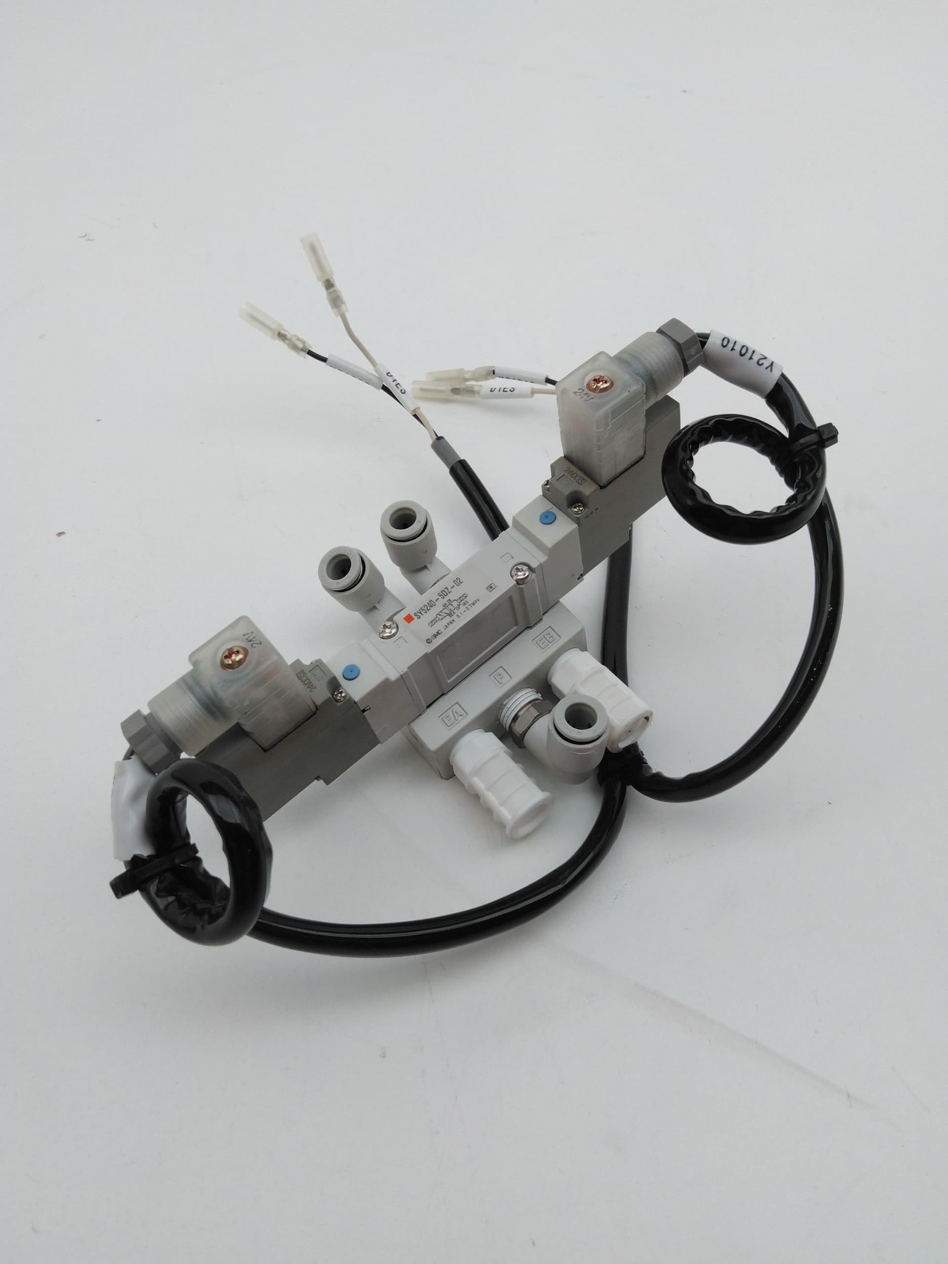 SMC SY5240-5DZ-02 Pneumatic Solenoid Valve