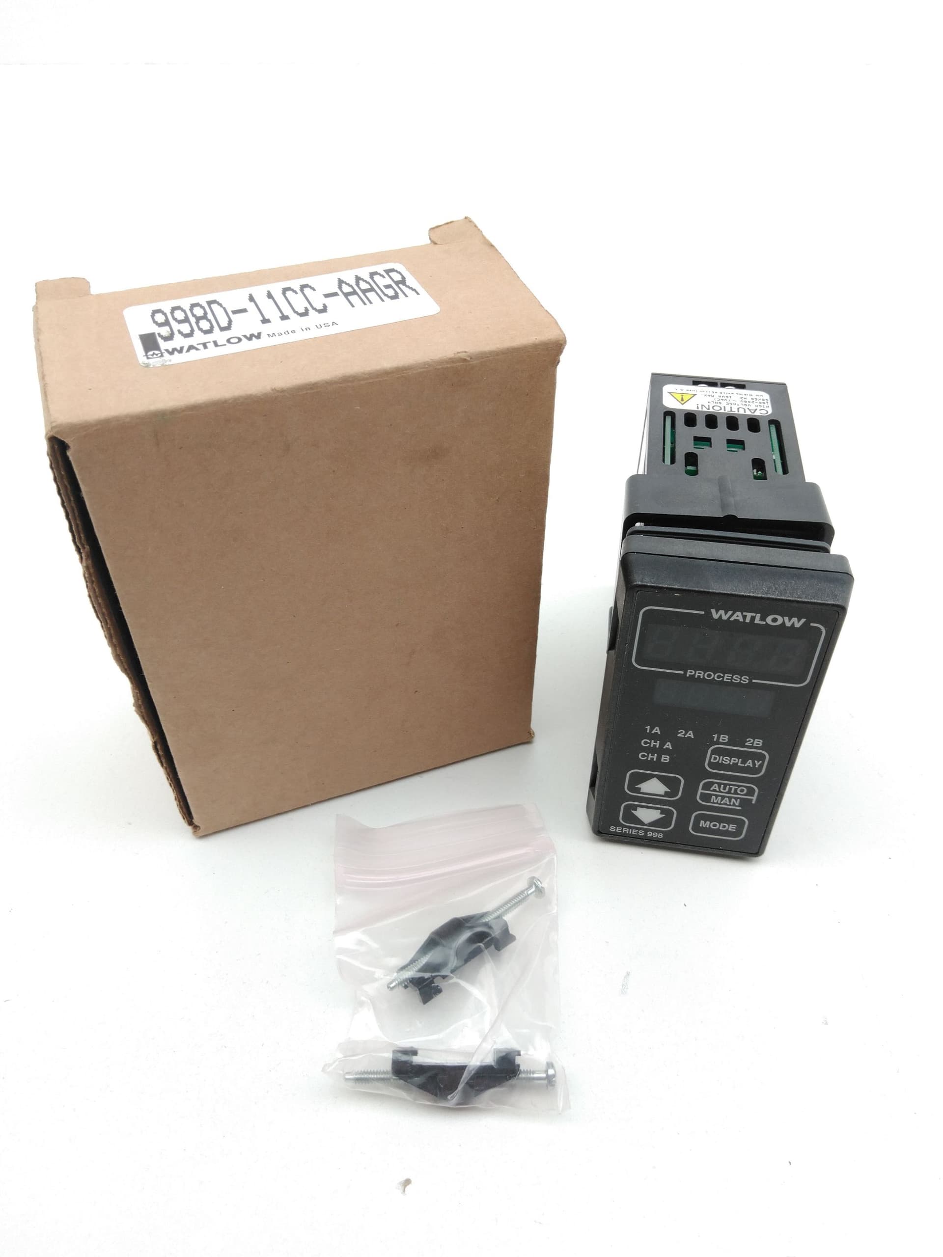 Watlow 998D-11CC-AAGR Multi-Loop Temperature Controller
