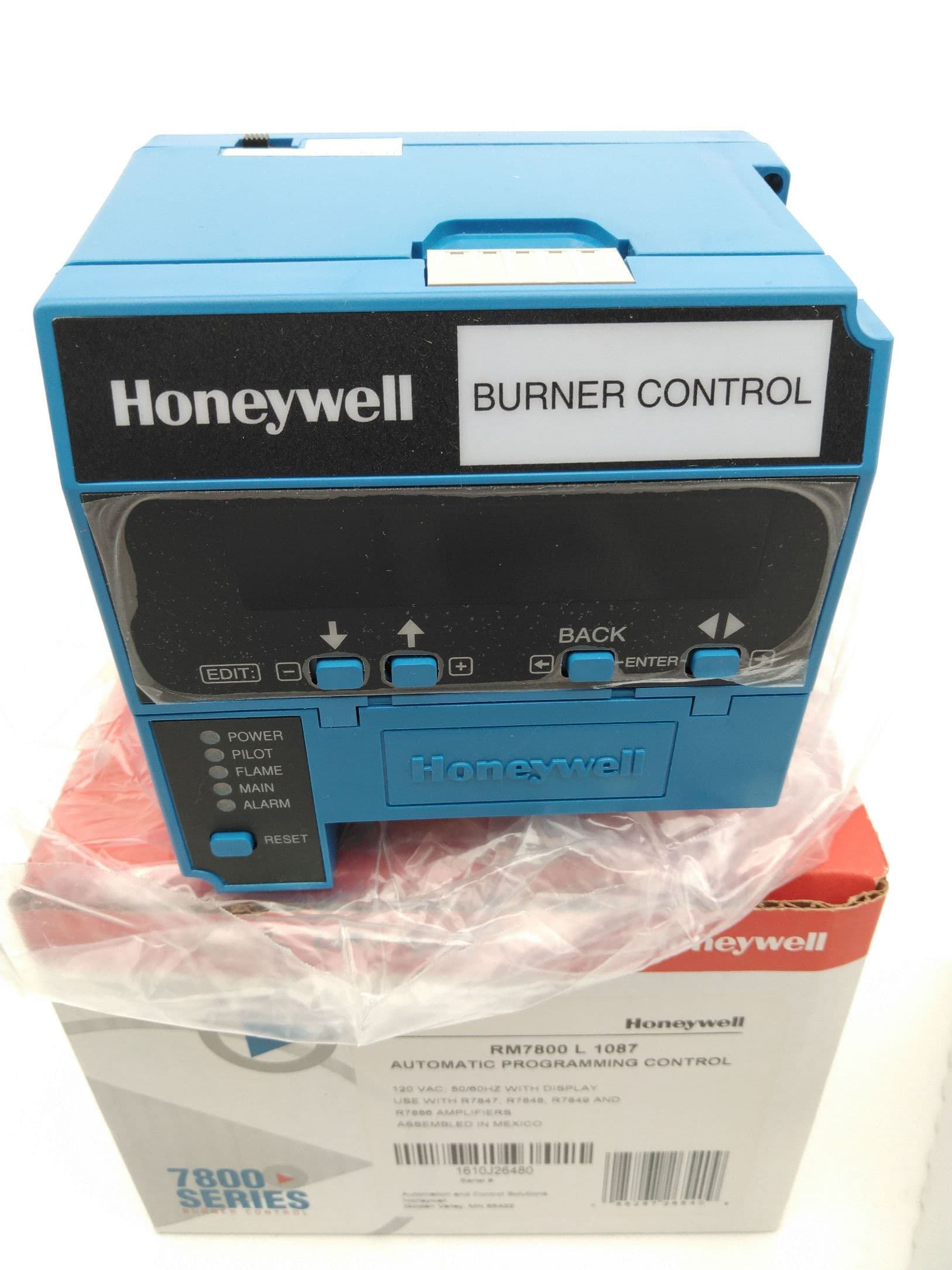 Honeywell RM7800 L 1087 (4932008602) Integrated Burner Control, w/ Display,