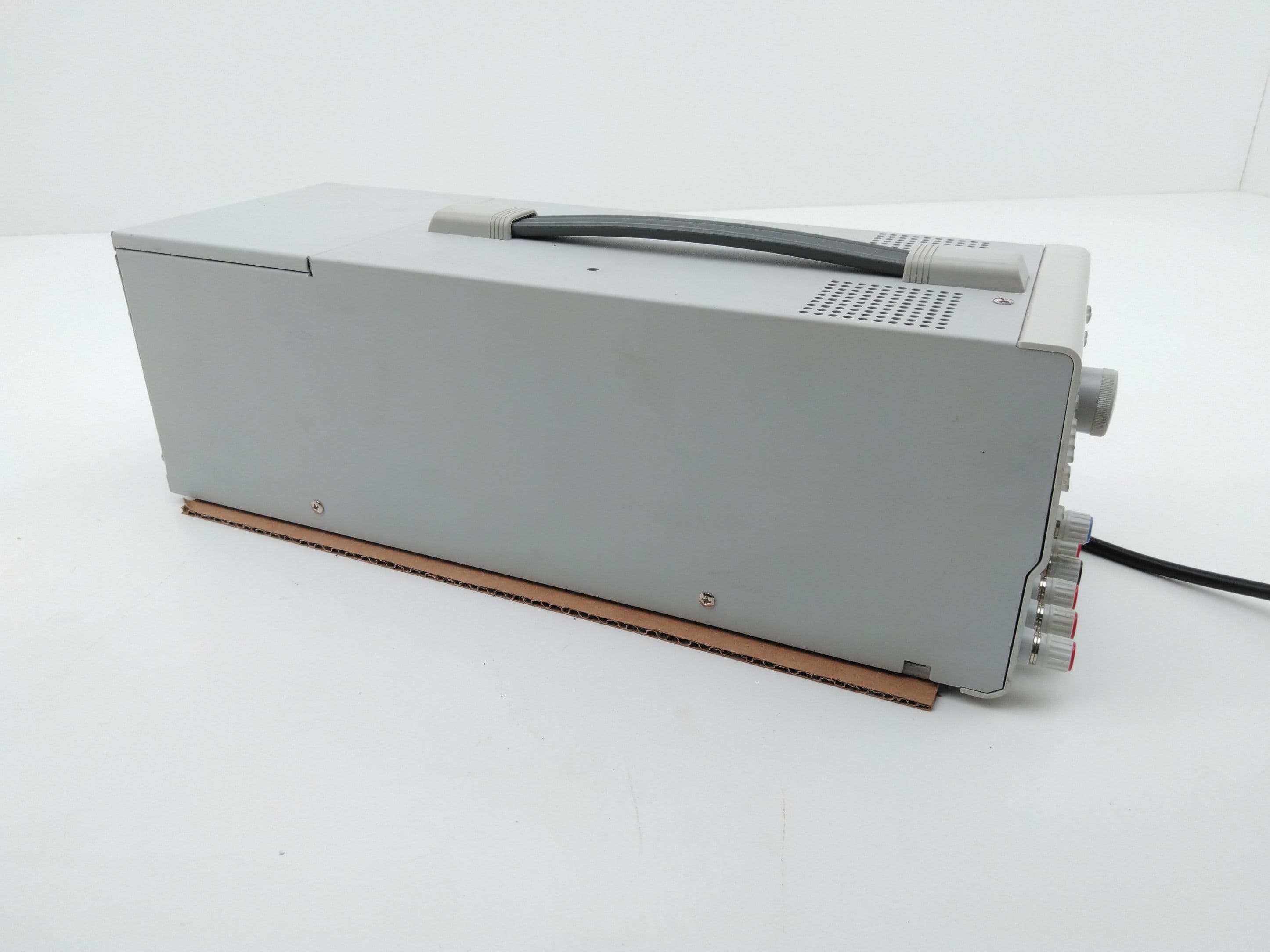 TEXIO PW8-3AQP Regulated DC Power Supply, 0V to +8V, 0A to +3A