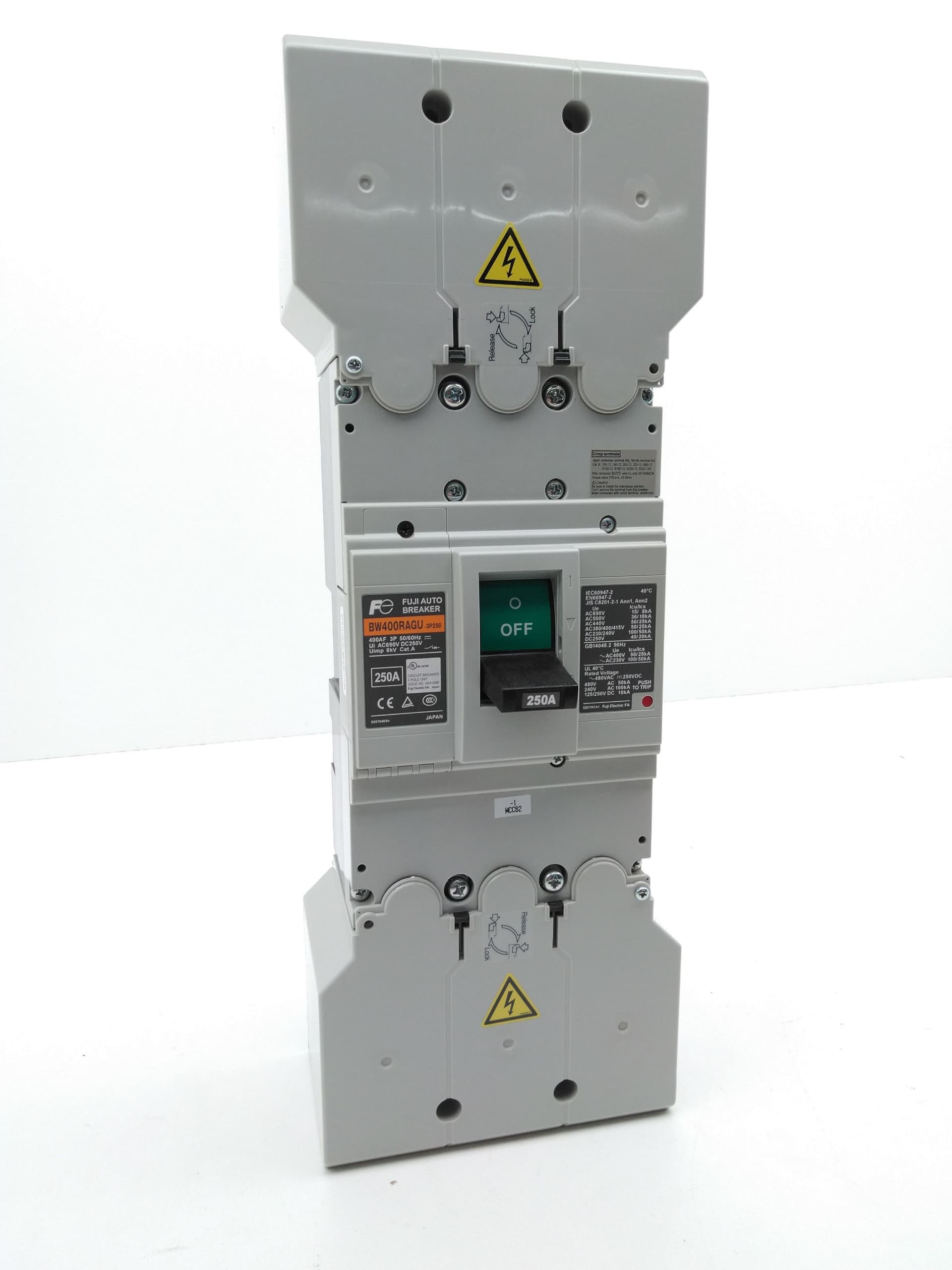 Fuji BW400RAGU-3P250 Circuit Breaker, Thermal Magnetic, 3P, 250A, 690VAC/250VDC