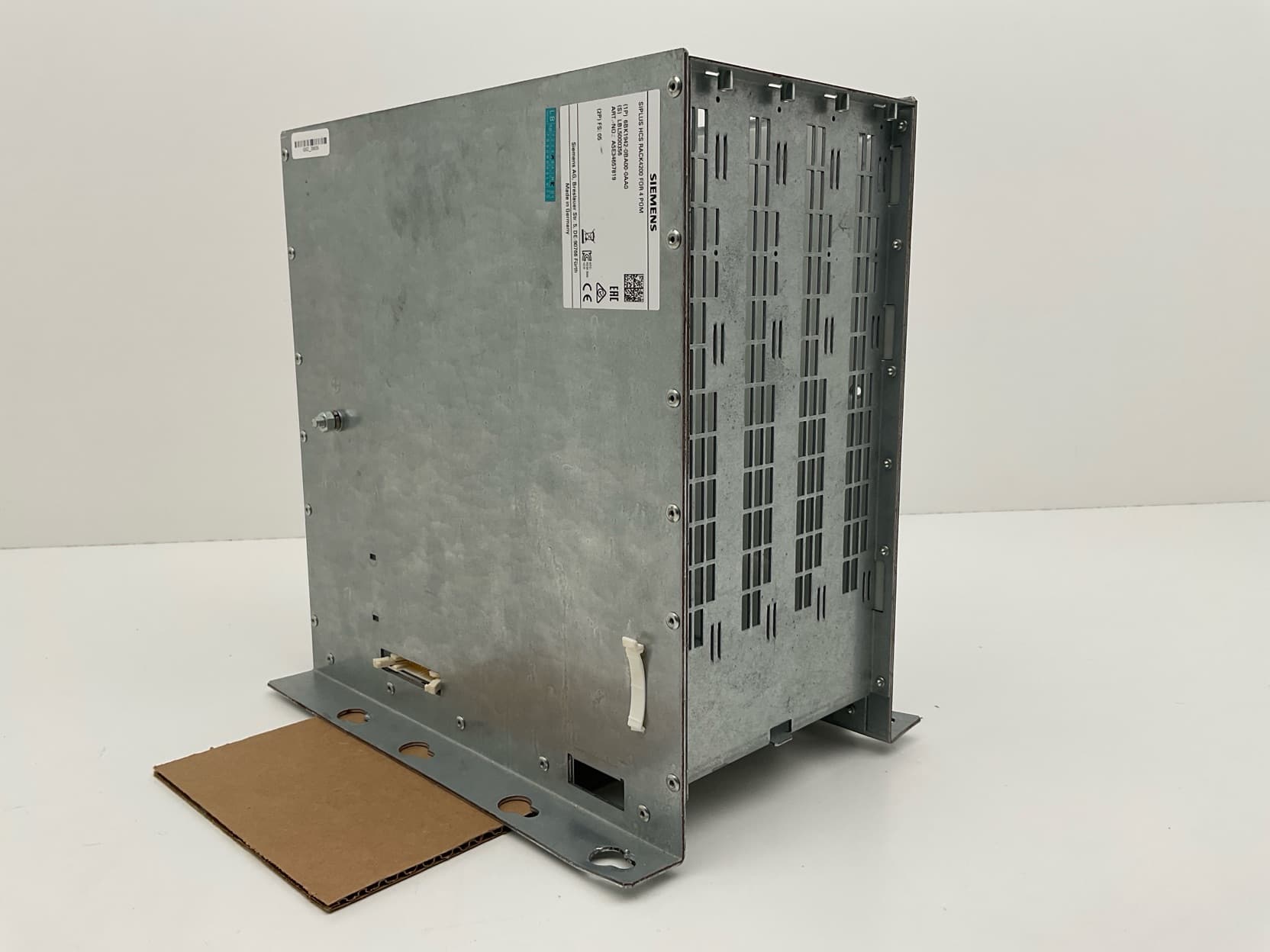 Siemens 6BK1942-0BA00-0AA0 SIPLUS HCS4200 Rack 4200 for holding up to 4 POM4220