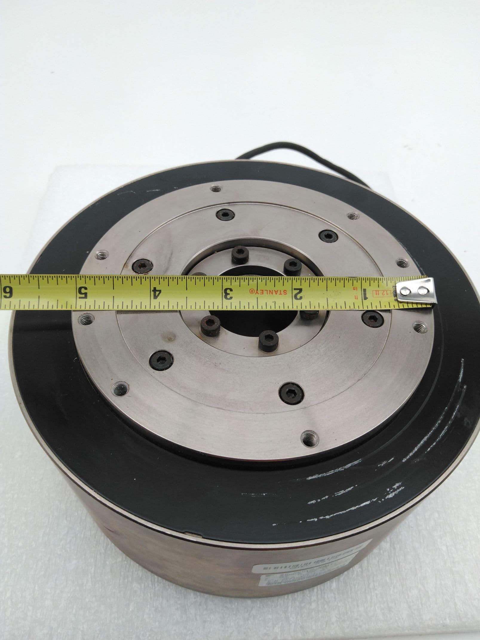 Yaskawa SGMCS-10C3C41 Sigma 5 Direct Drive AC Servo Motor, 200V, 209W, 2.2A