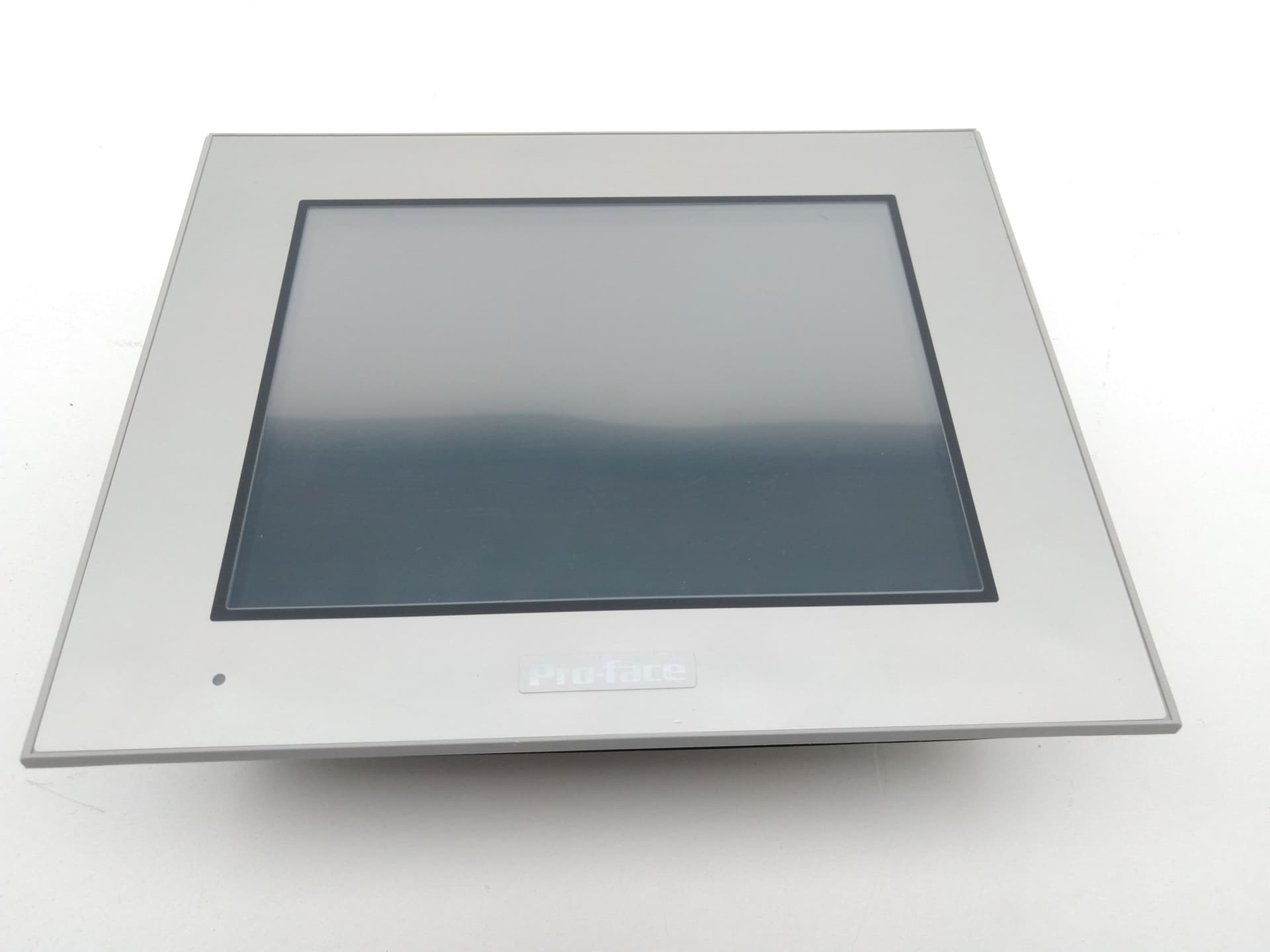 Schneider Electric PFXGP4401TAD Pro-Face 7.5" VGA Touch Interface, GP-4401T