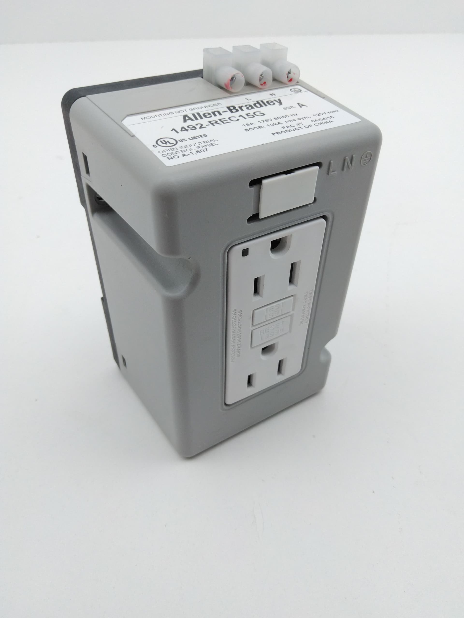 Allen-Bradley 1492-REC15G Ser A DIN Rail Receptacle, GFCI, 15A, 125V