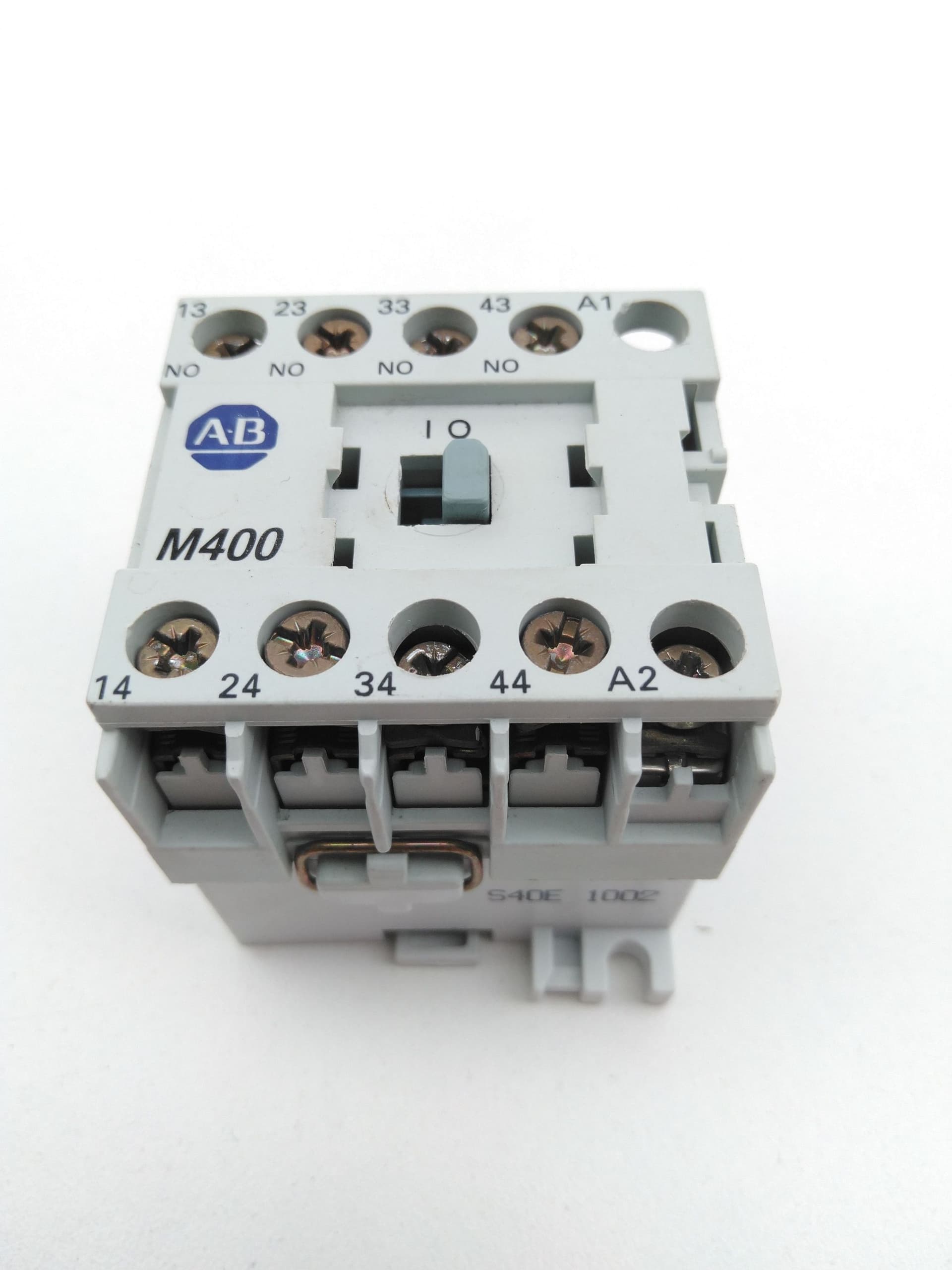 Allen-Bradley 700DC-M400* Ser A Mini Control Relay, 24VDC Coil