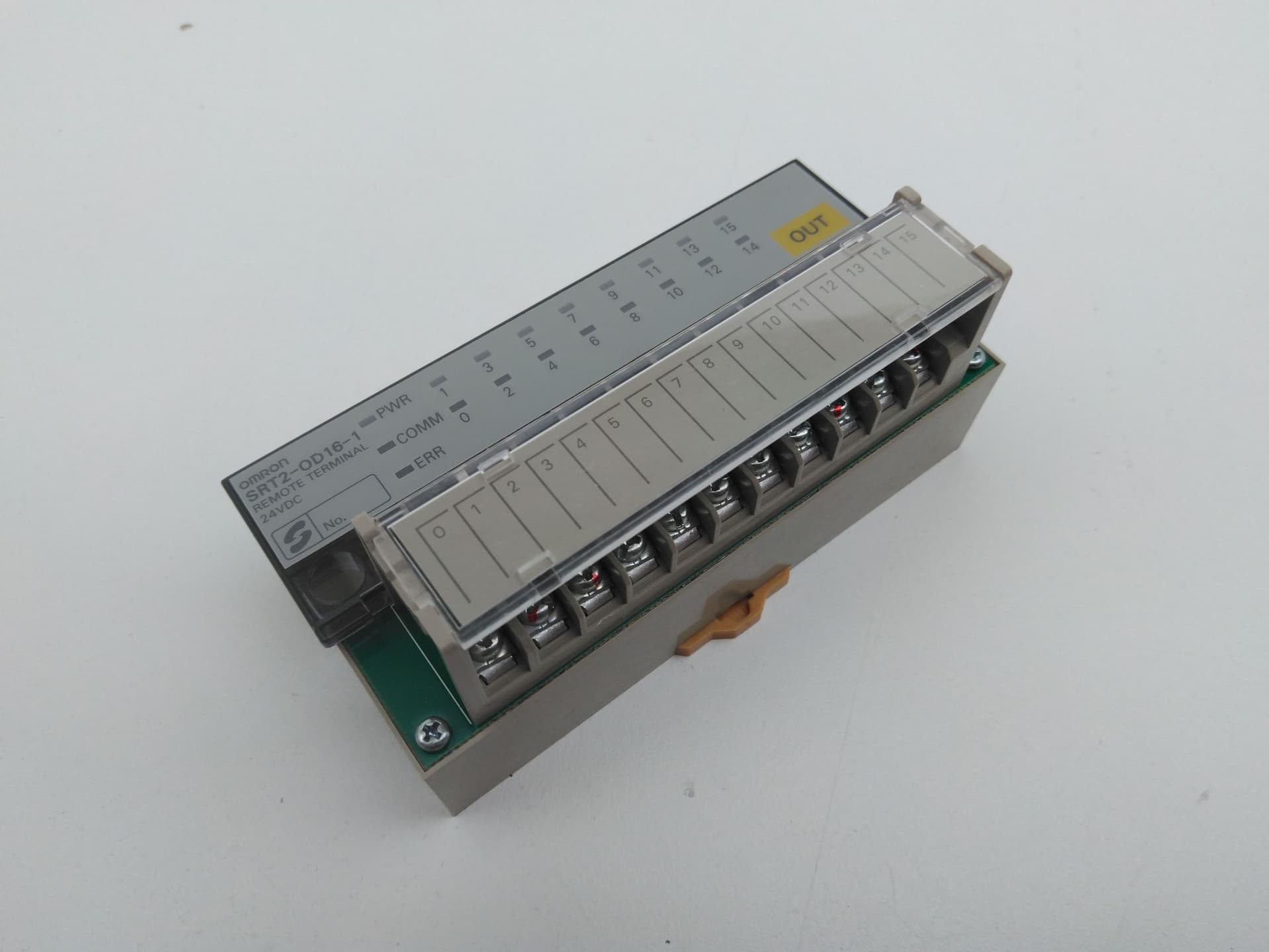 Omron SRT2-OD16-1 Remote I/O Terminal, 16 Outputs, PNP, 24VDC