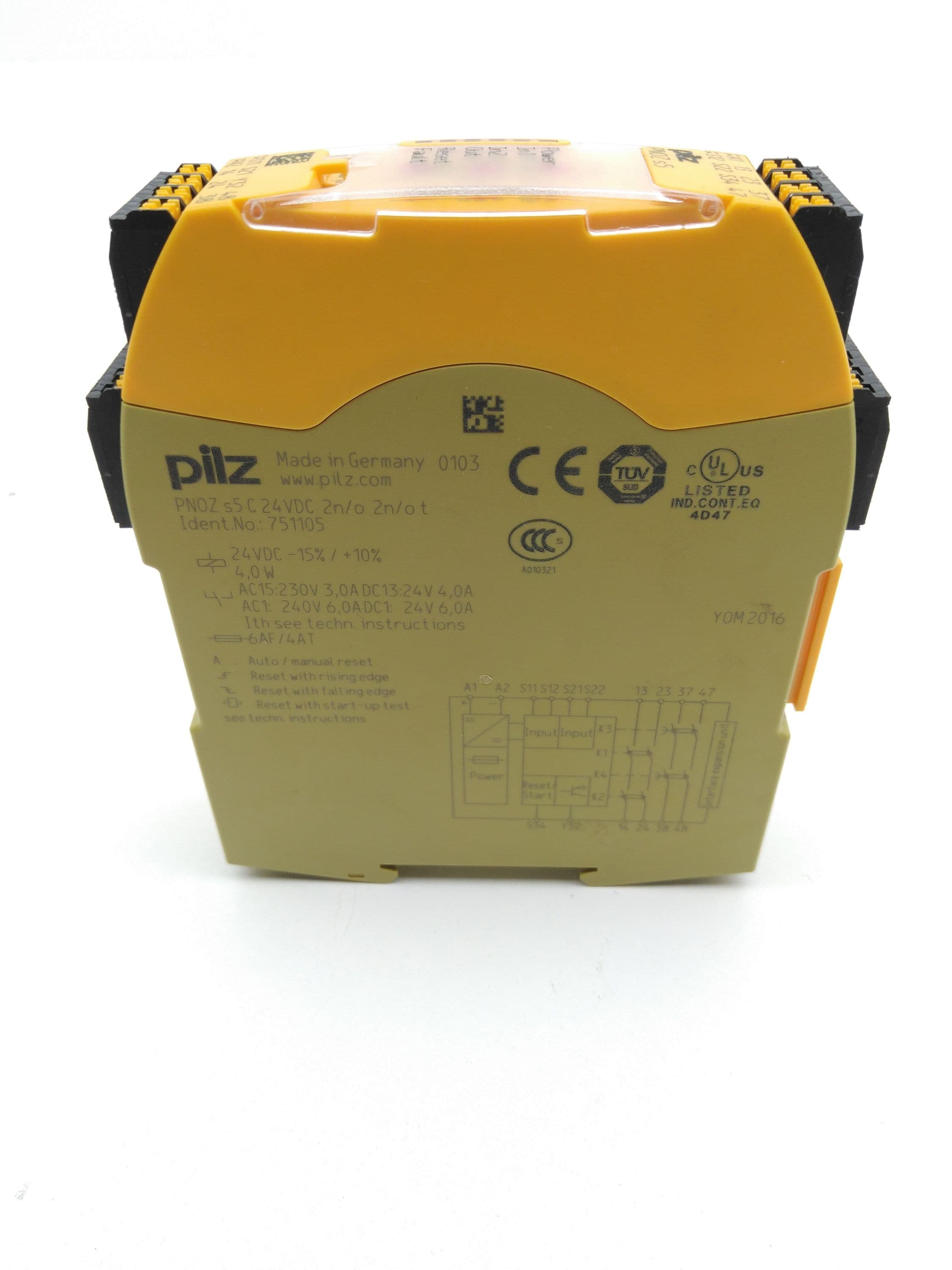 Pilz PNOZ s5C, 751105 Safety Relay, 24VDC, 2NO, 2NO T