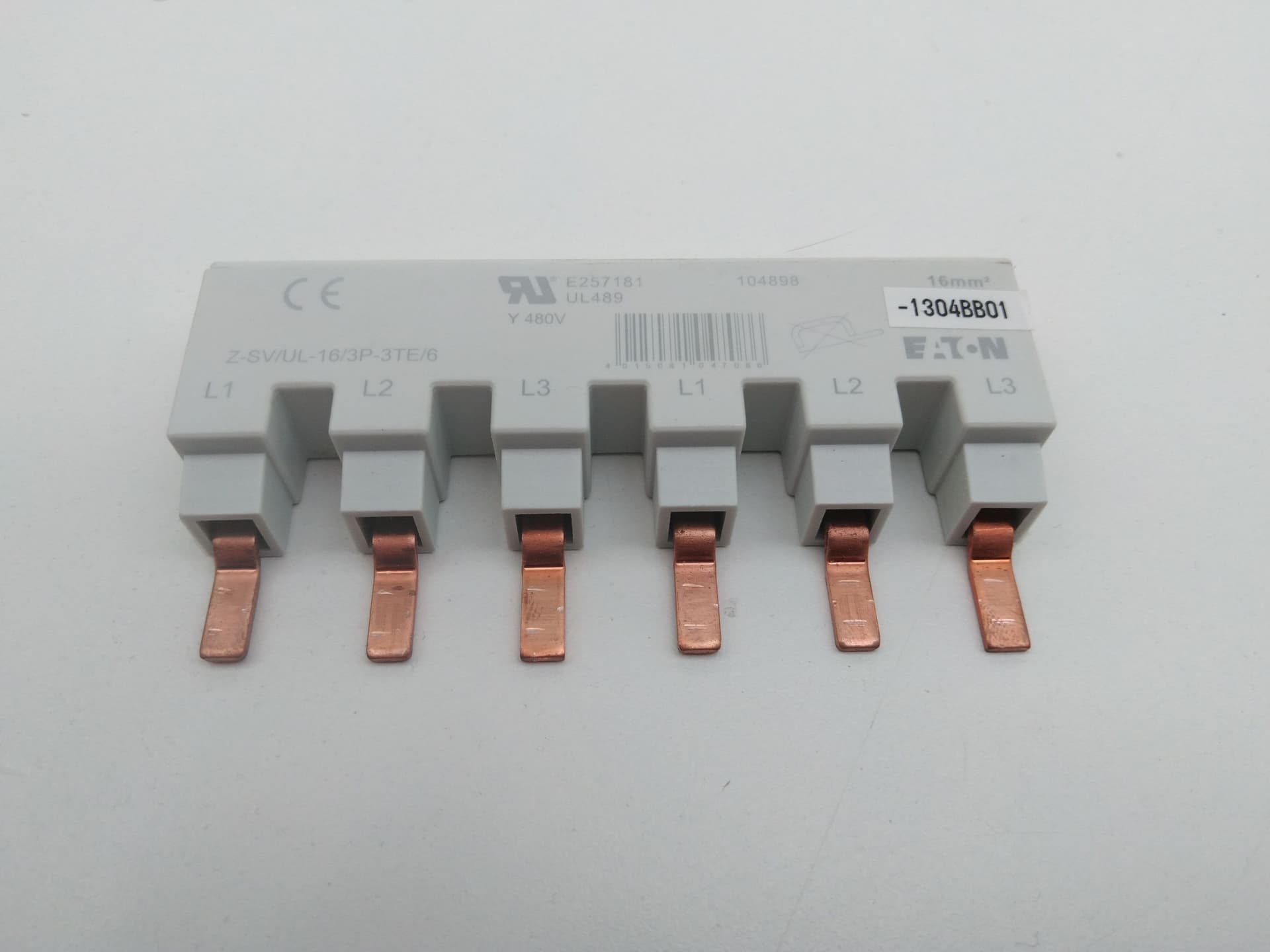 Eaton Z-SV/UL-16/3P-3TE/6 Bus Bar, 6 Terminals, 80A, 480V, 3P, 3PH (104898)