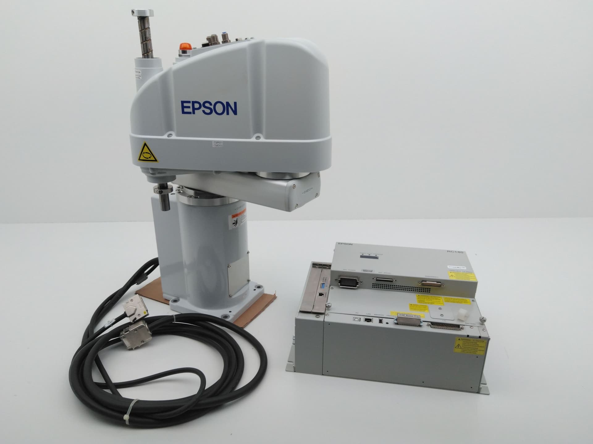 Seiko Epson G6-451S-UL G6 SCARA Robot with RC180 Controller, 450mm - TESTED