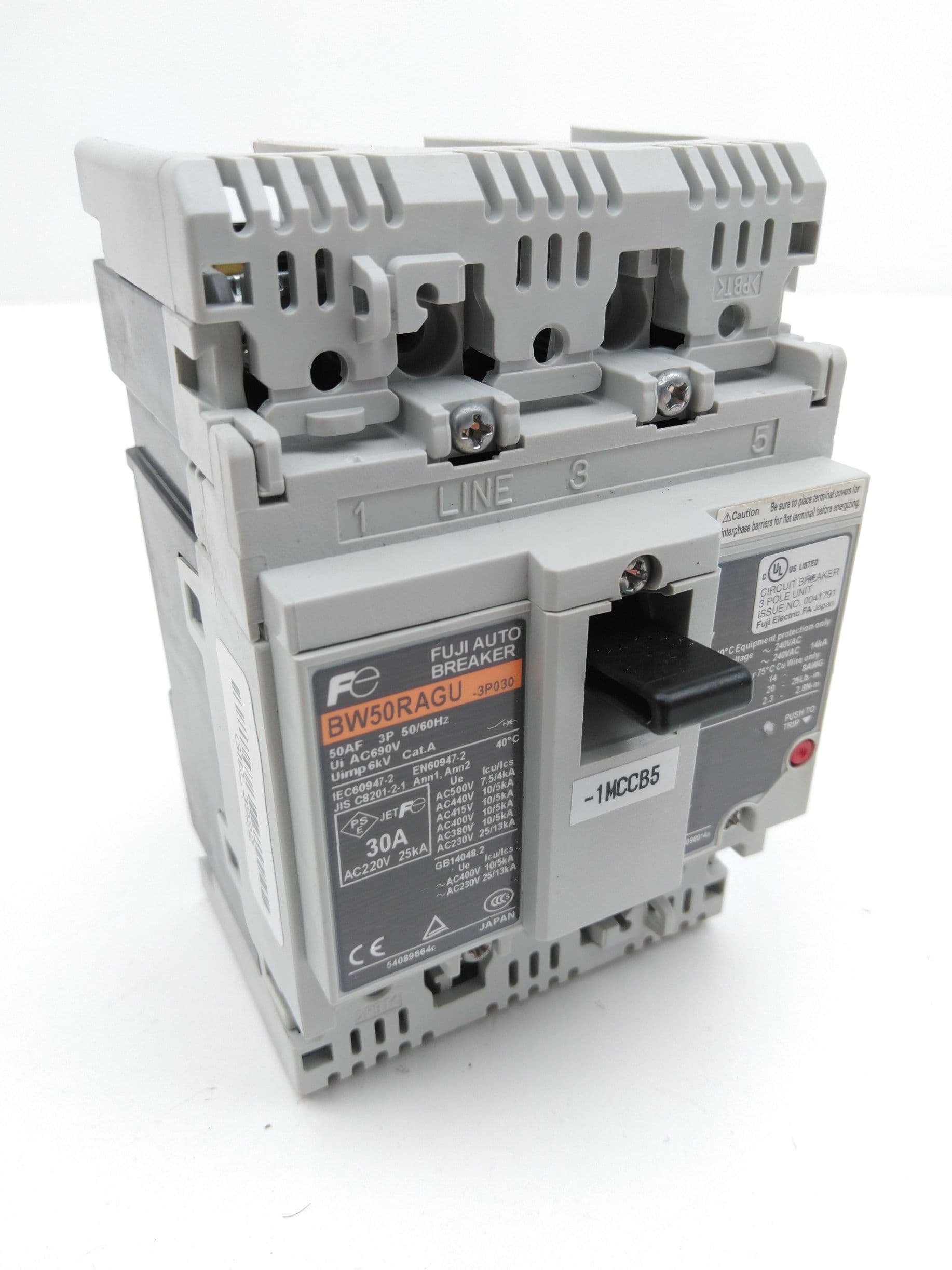 Fuji Electric BW50RAGU-3P030 Circuit Breaker 3P, 30A, 690VAC / 250VDC