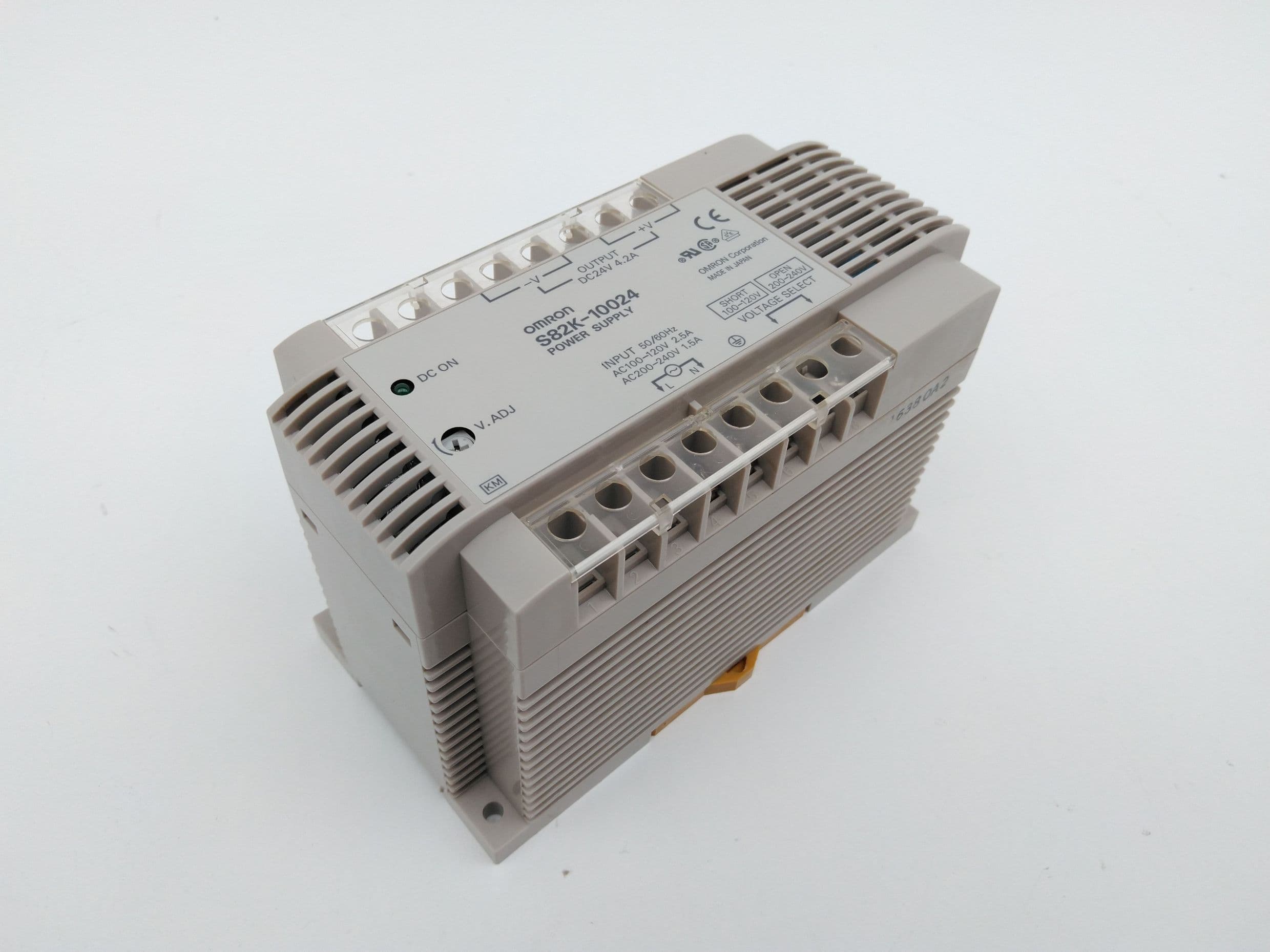Omron S82K-10024 DIN Power Supply 24VDC, 4.2A