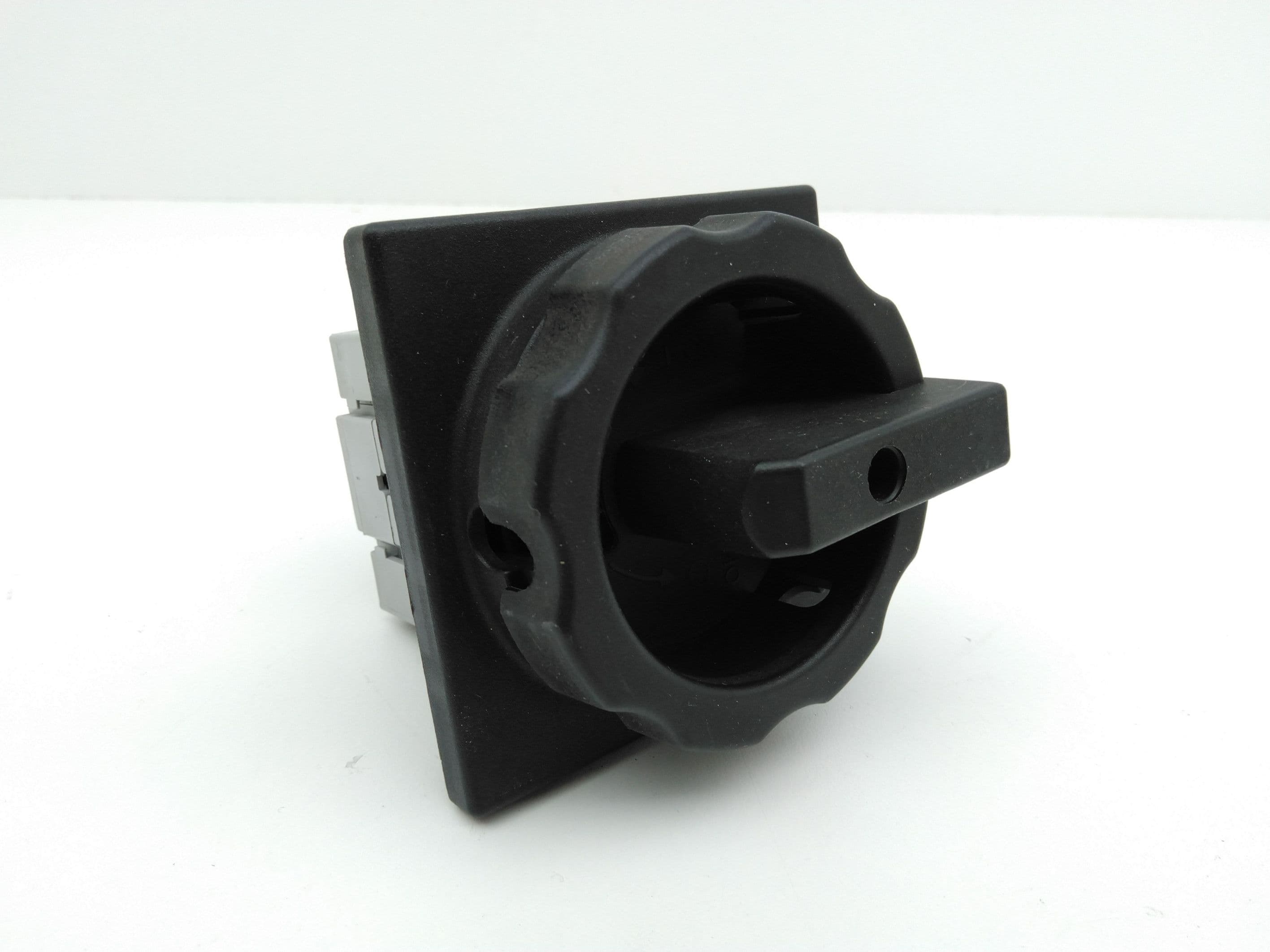 Siemens 3LD2504-0TK51 Disconnect, 63A, 3 Pole