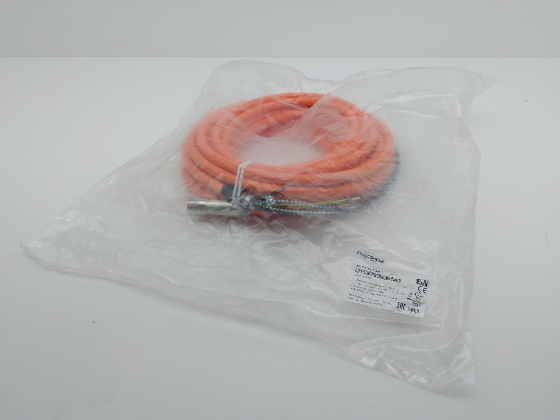 B&R Automation 8BCH0015.1312A-0 Hybrid Motor Cable, 15M