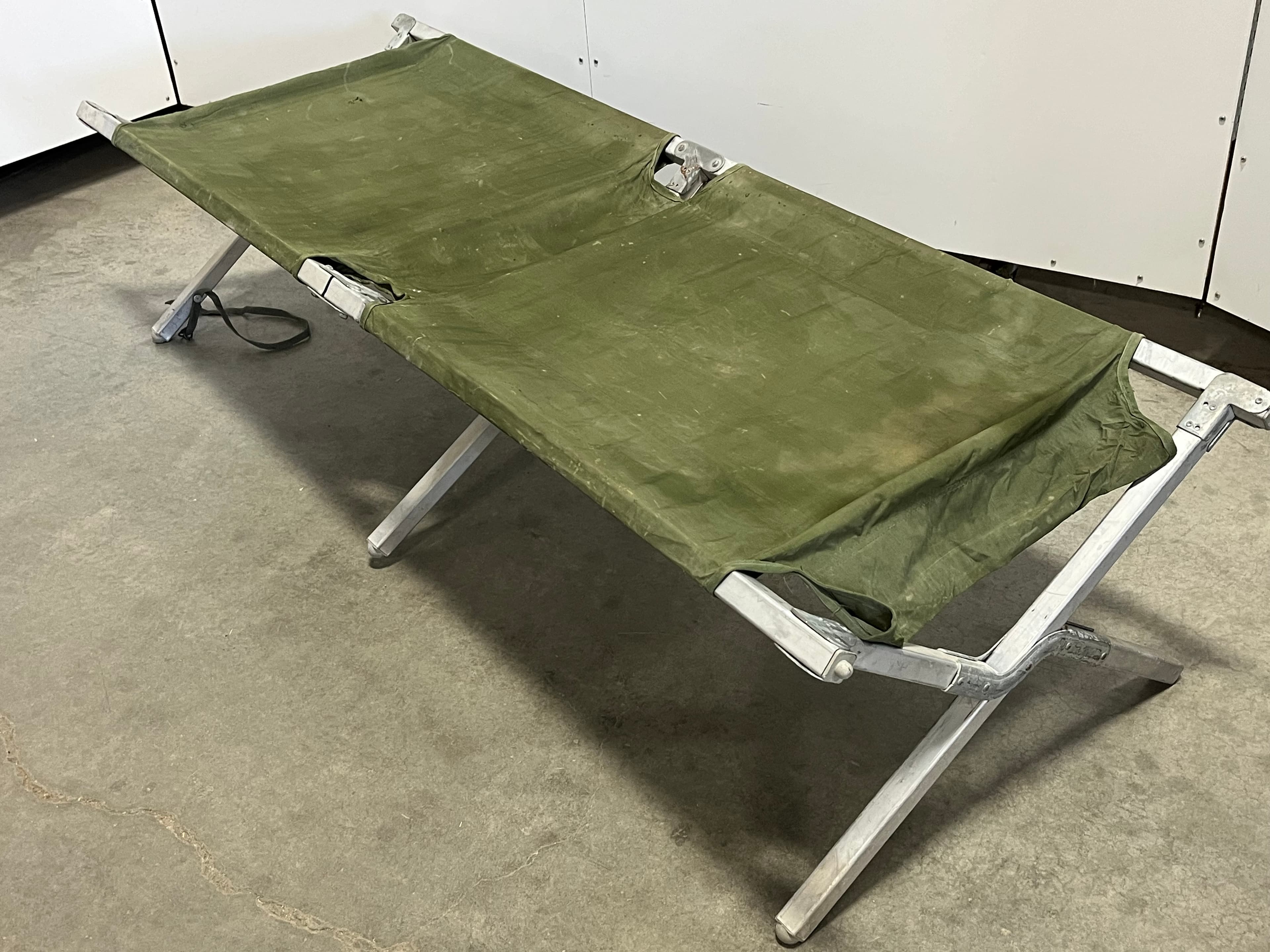 Military Cot 76”L x 26”W x 19”H Portable Folding Camping Cot