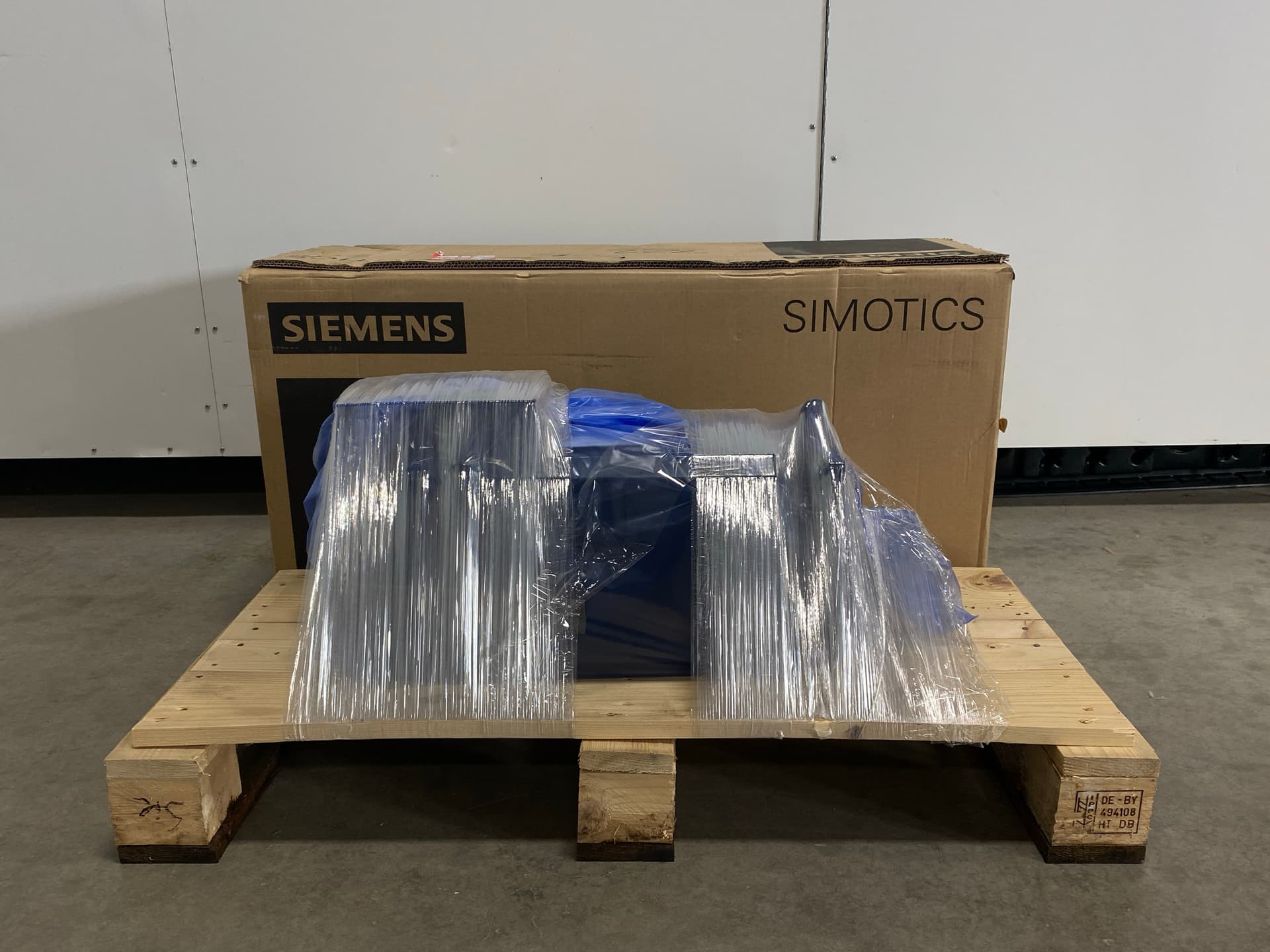 Siemens 1PH8137-1MD03-2BA1 SIMOTICS M Compact Asynchronous Motor