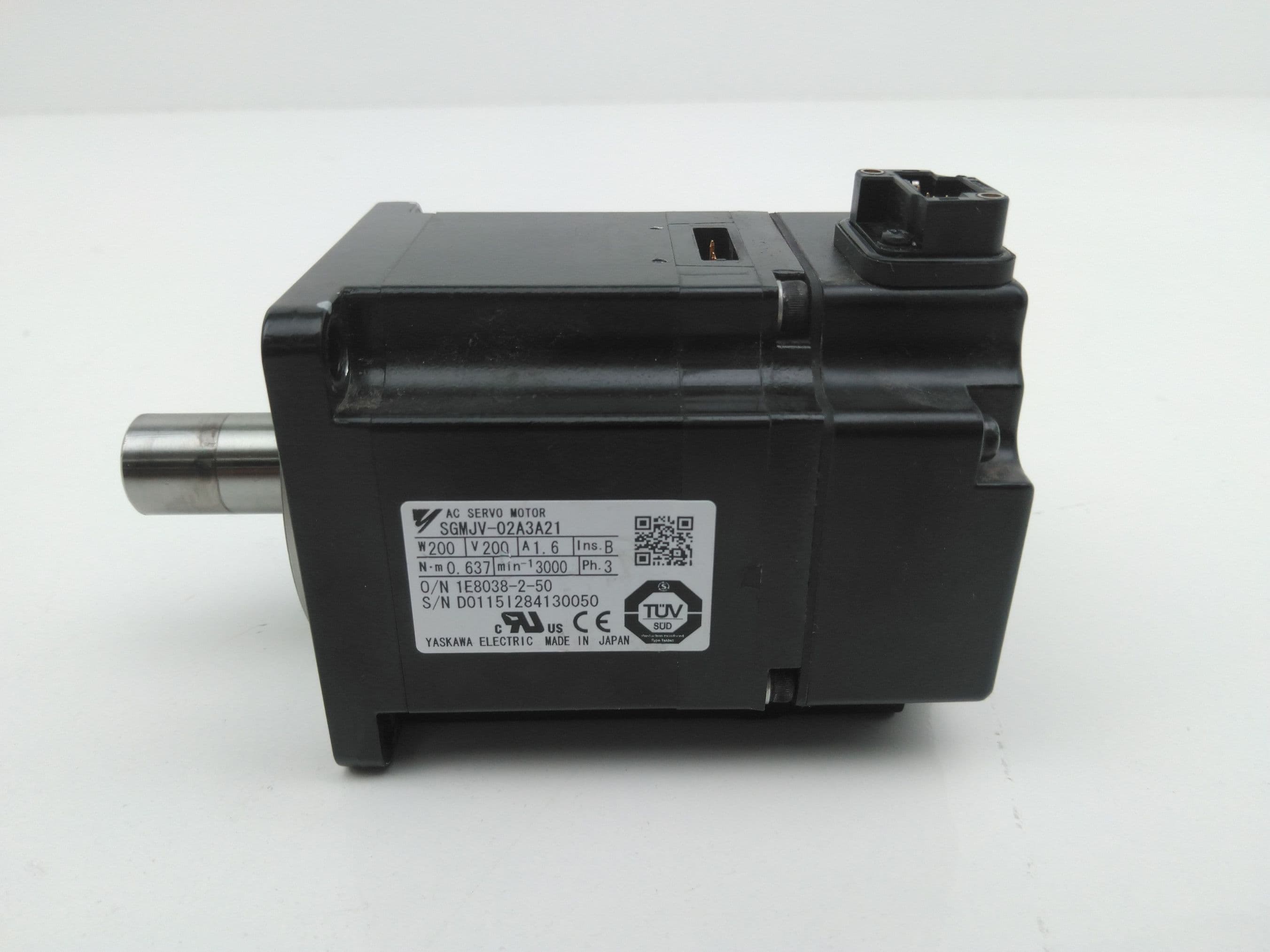 Yaskawa SGMJV-02A3A21 AC Servo Motor, 1.6A, 200VAC, 200W, 3Ph