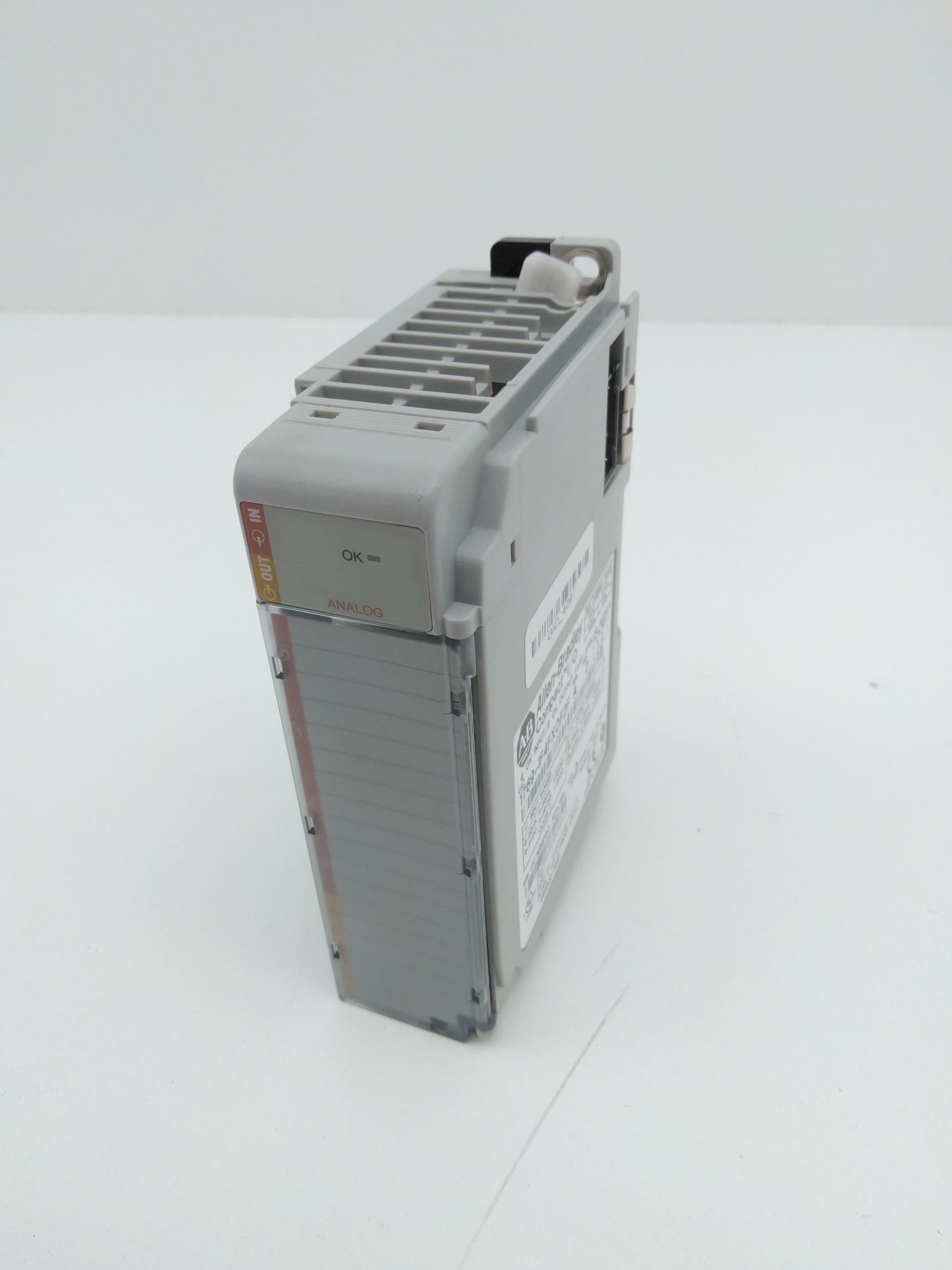 Allen-Bradley 1769-IF4FXOF2F CompactLogix High Speed 4In/2Out Analog Module, A