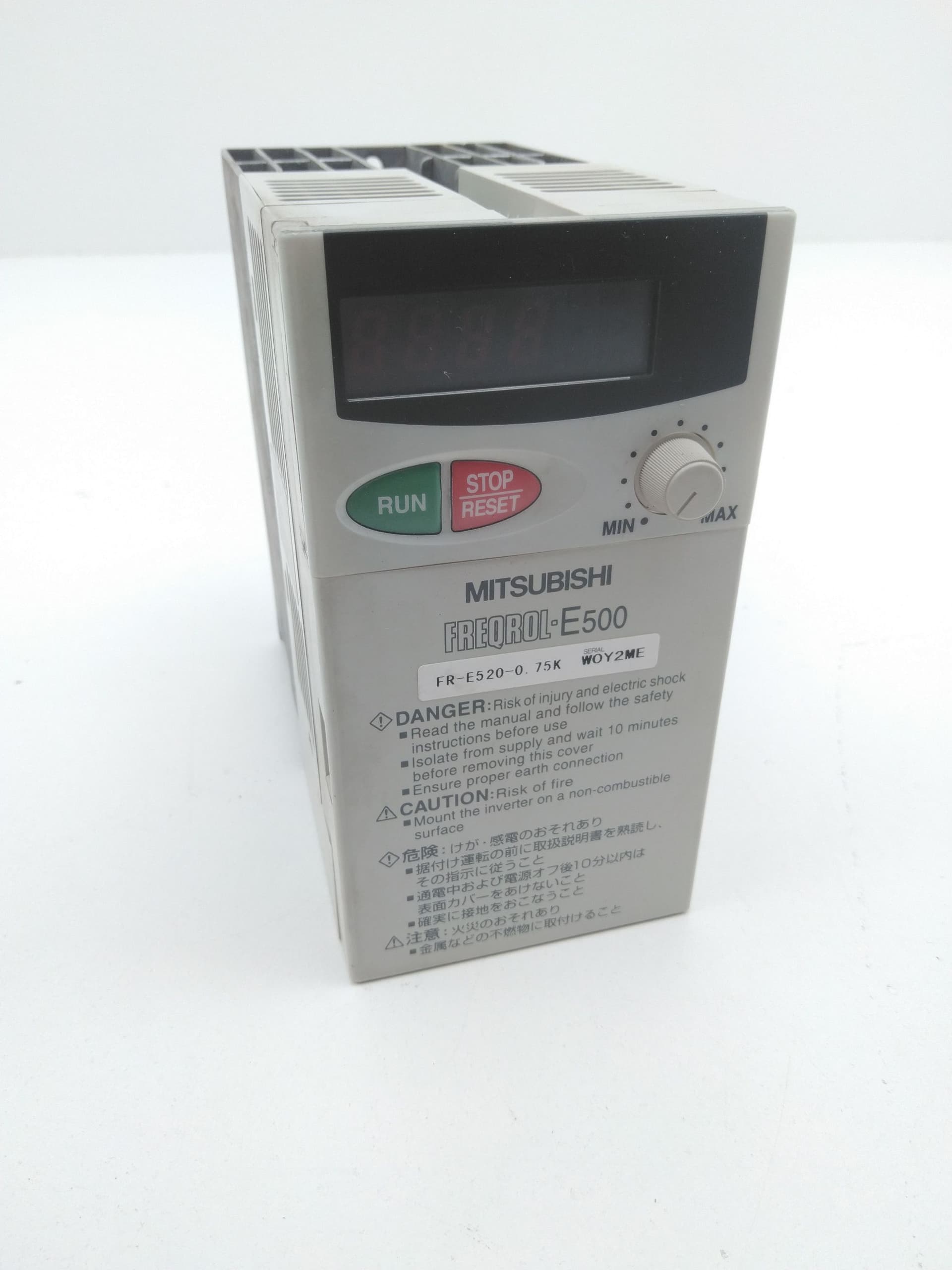 Mitsubishi FR-E520-0.75K Drive Inverter, 1HP, 3PH, 0.75KW, 240VAC, 8.2AMP