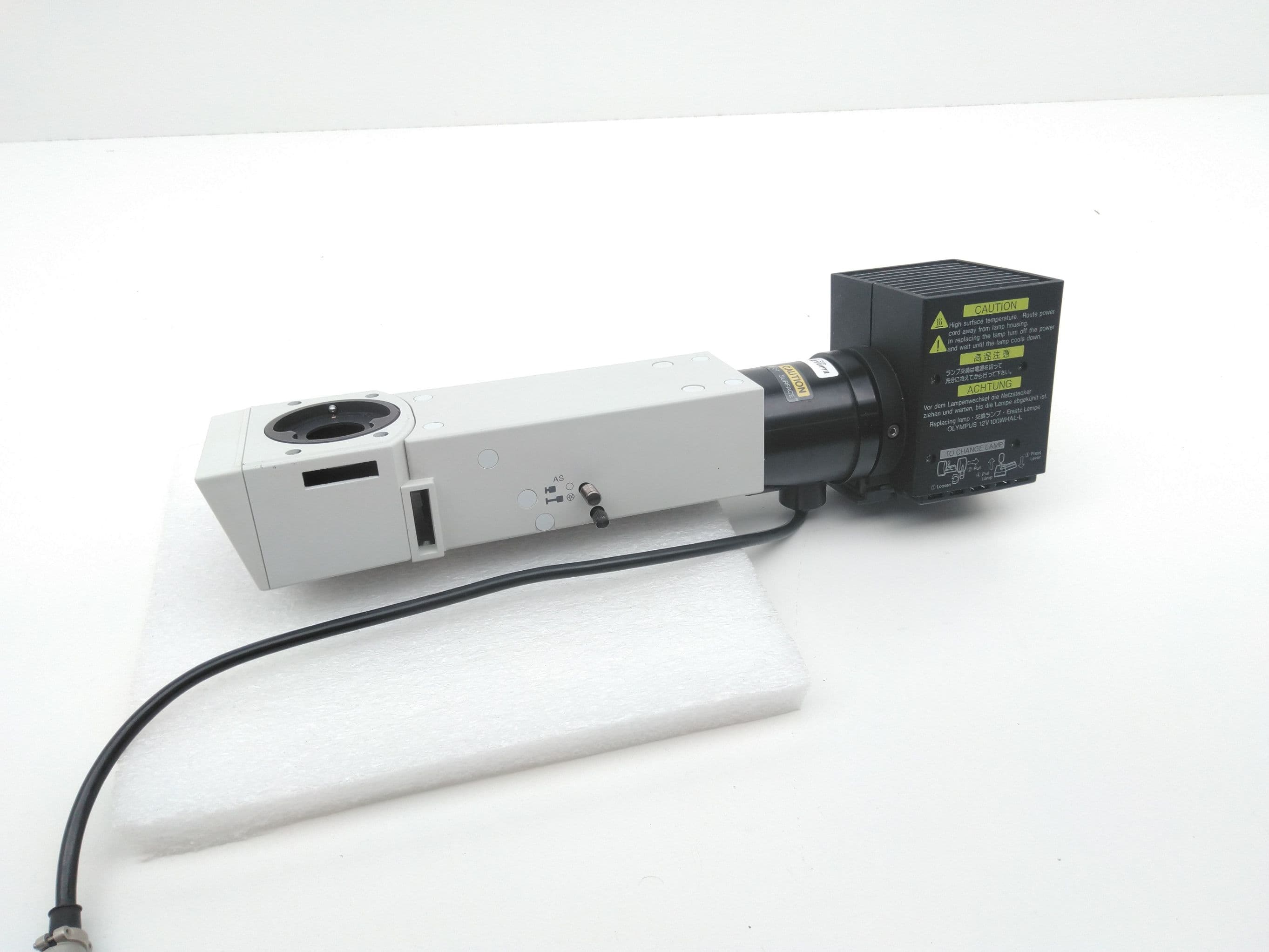 Olympus U-KMA100 Vertical Illuminator w/12V 100W Halogen lamp