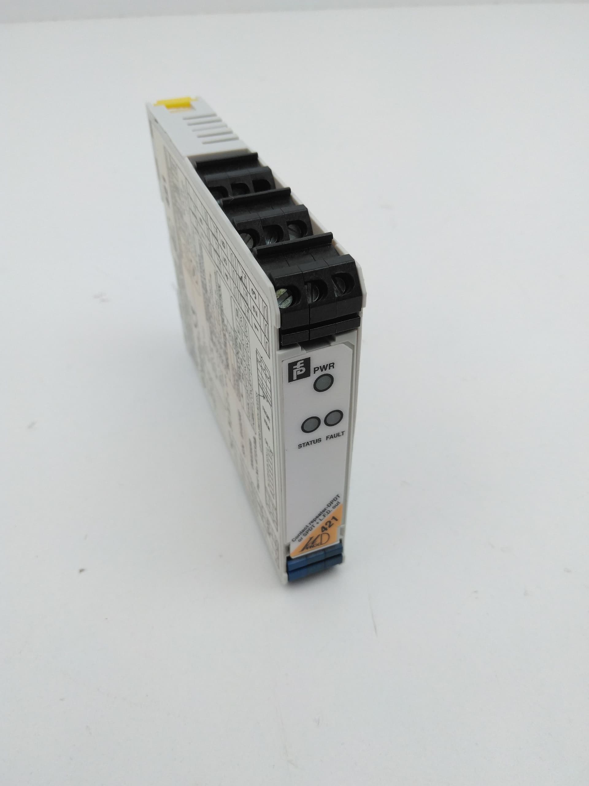 Elcon Instruments 421 1 Channel Isolating Contact / Prox Sensor Repeater Module