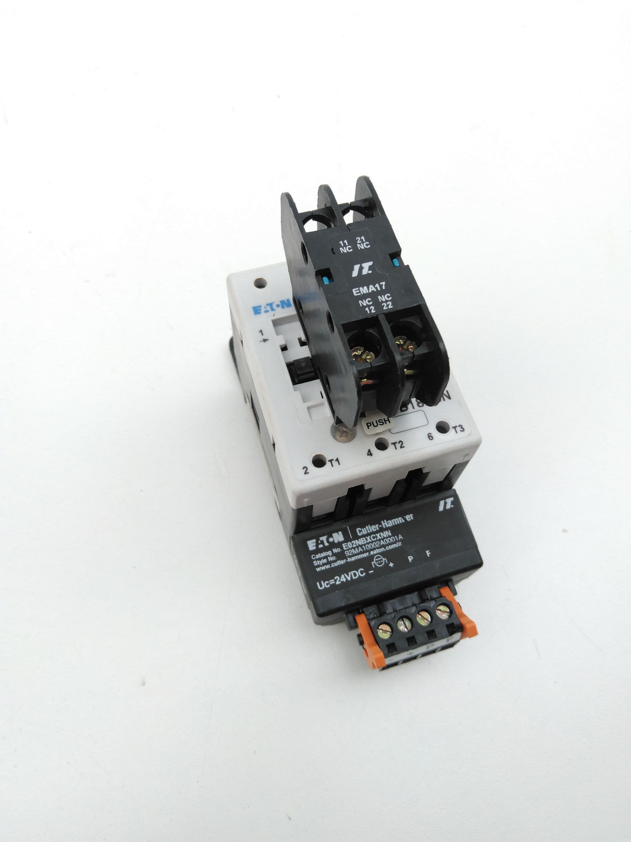 Eaton E04NB18X3N Contactor 3P 600V 18A, E02NBXCXNN Coil 24V, EMA17 Aux Contact