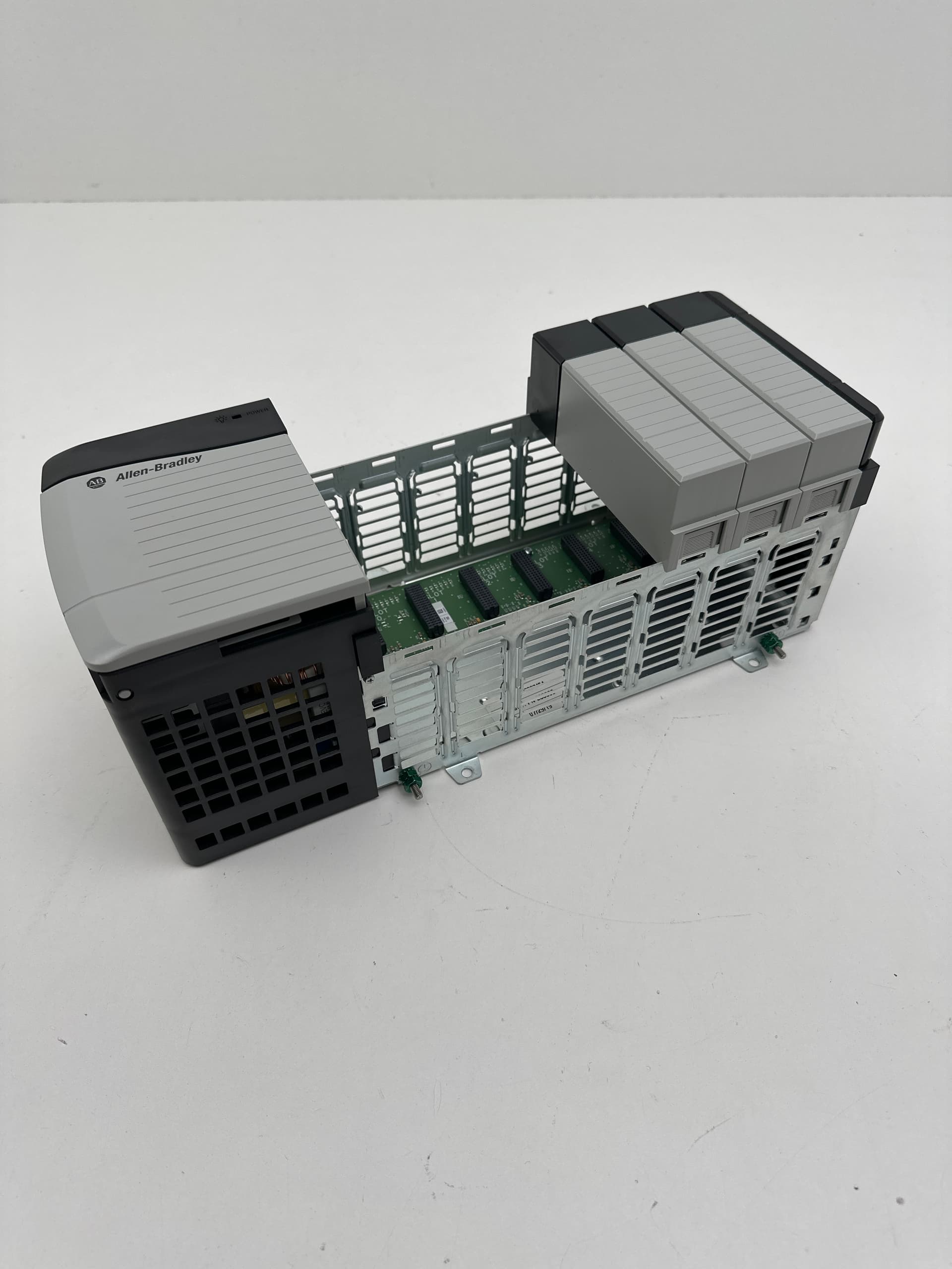 Allen-Bradley 1756-PB72 Power Supply, Ser C w/ 1756-A7 Ser C 7 Slot Chassis