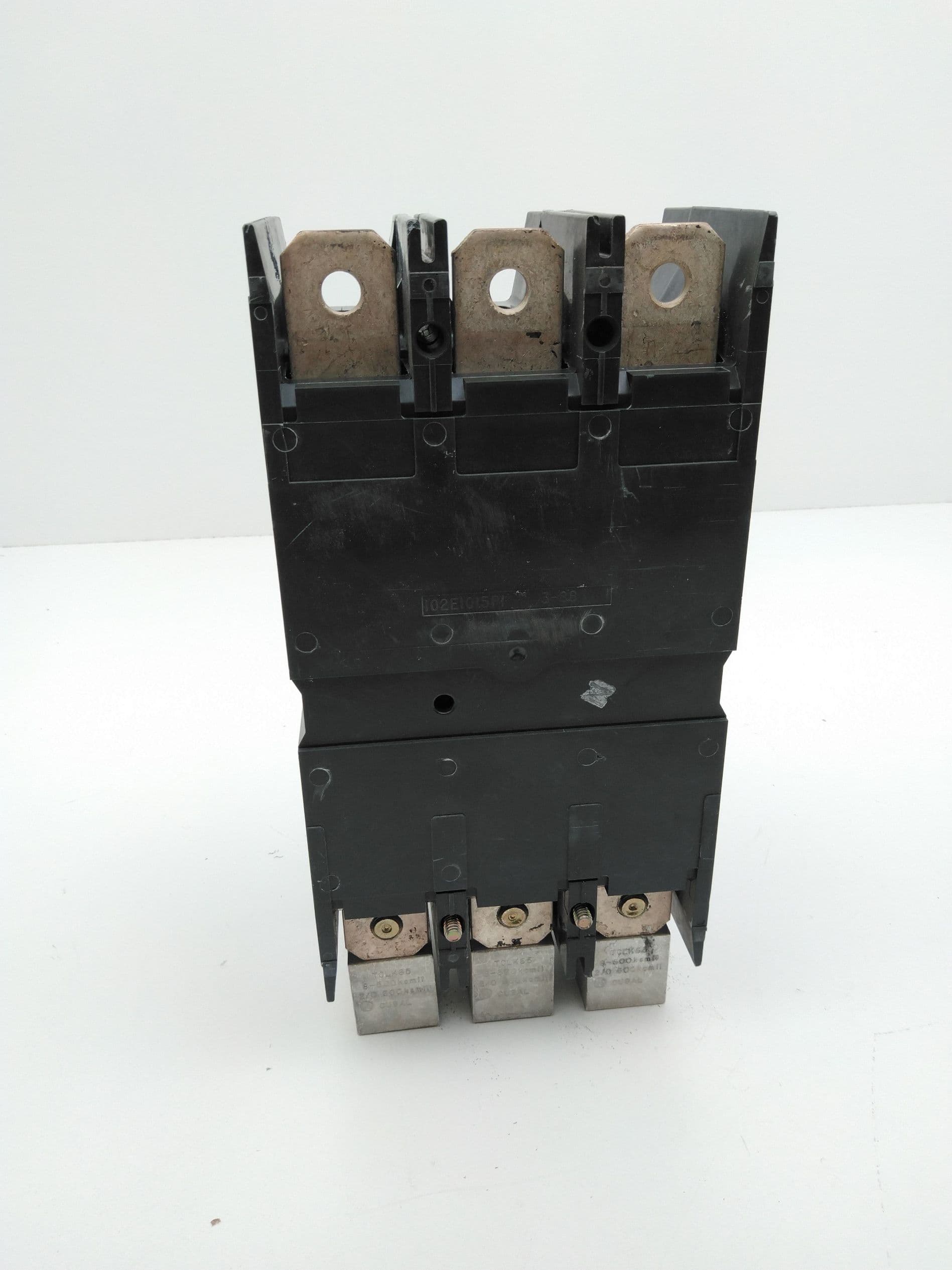 General Electric SGPA36AT0400 Circuit Breaker 3P 600VAC 400A w/SRPG400A300 Plug