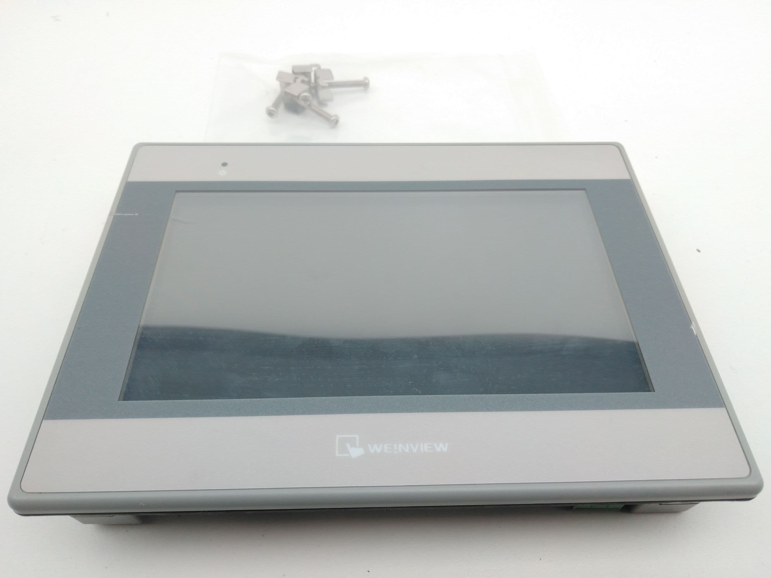 Weinview MT6071iE Touchscreen LCD Display Operator Interface 7”