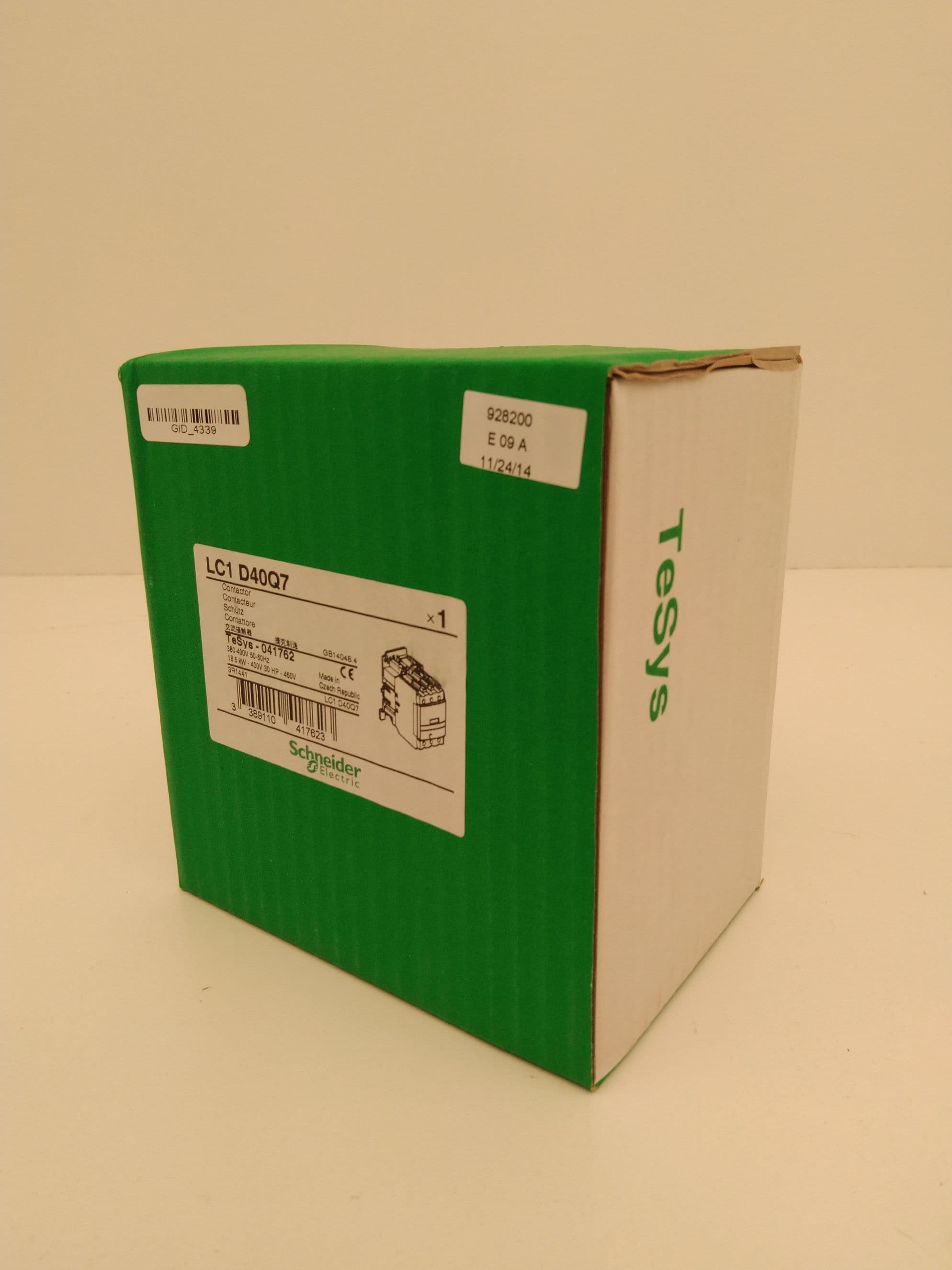 Schneider Electric LC1D40Q7 TeSys Contactor, 40Amp, 3 Pole, 460VAC, 30HP