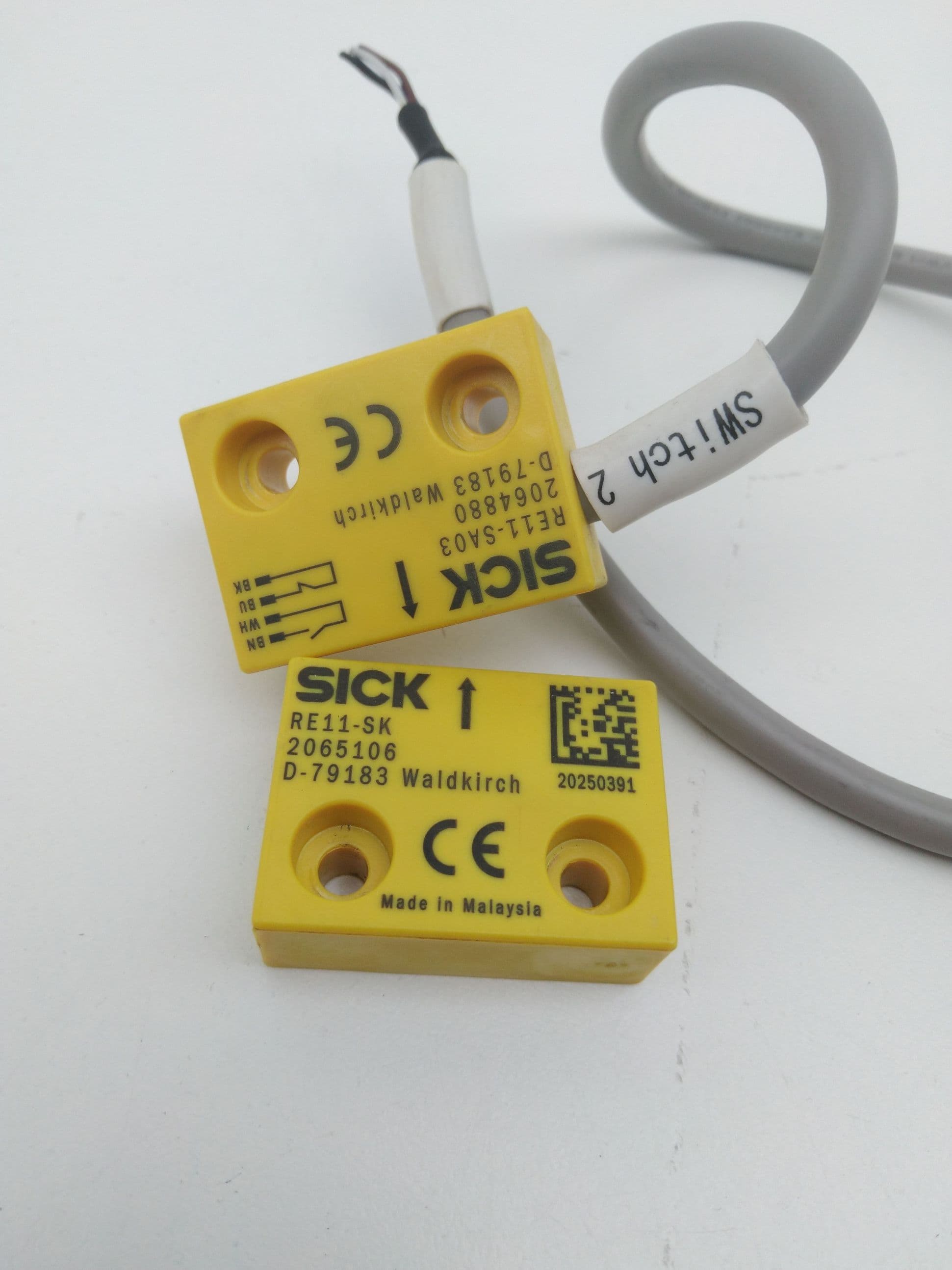 SICK RE11-SA03 2064880 Magnetic Safety Switch RE11-SK 2065106 - Lot of 2